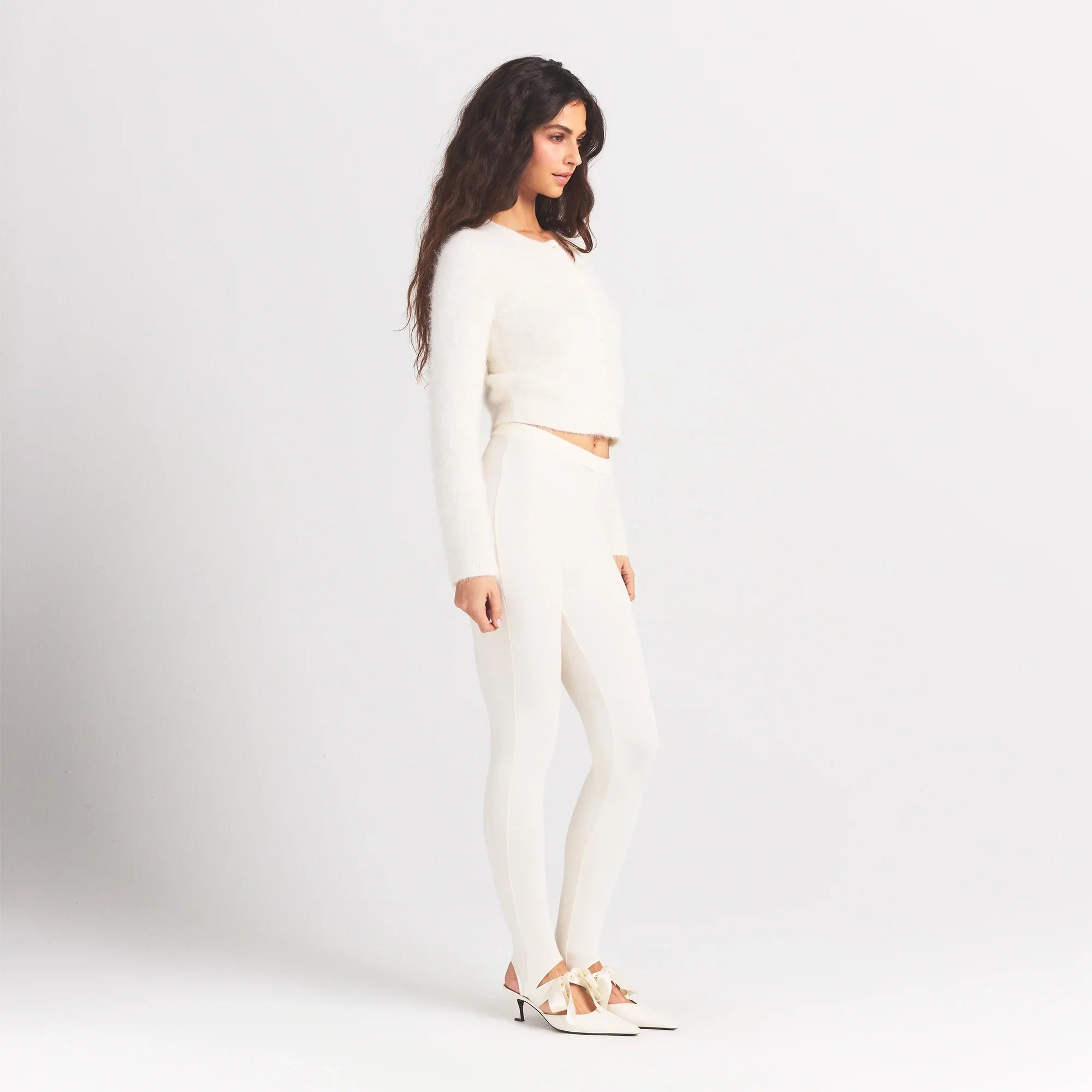 SKIMS BRUSHED ALPACA LONG SLEEVE CARDIGAN | EGRET - Sneaker Türkiye