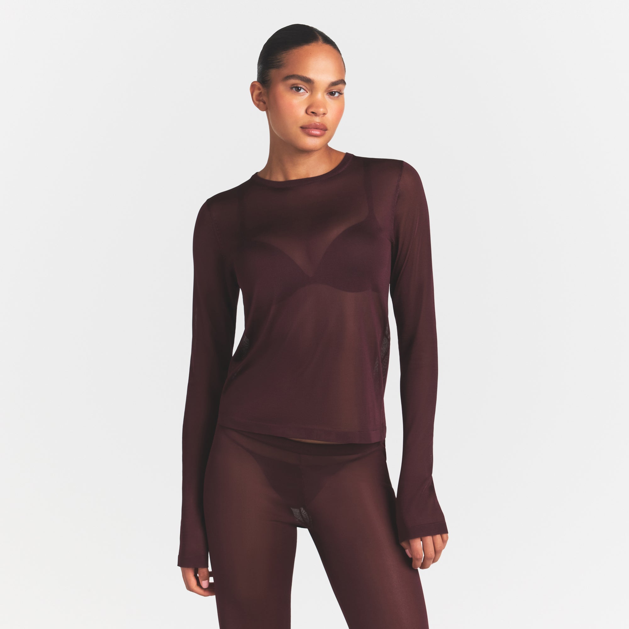 SKIMS SLINKY KNIT CREW NECK LONG SLEEVE TOP | CURRANT - Sneaker Türkiye