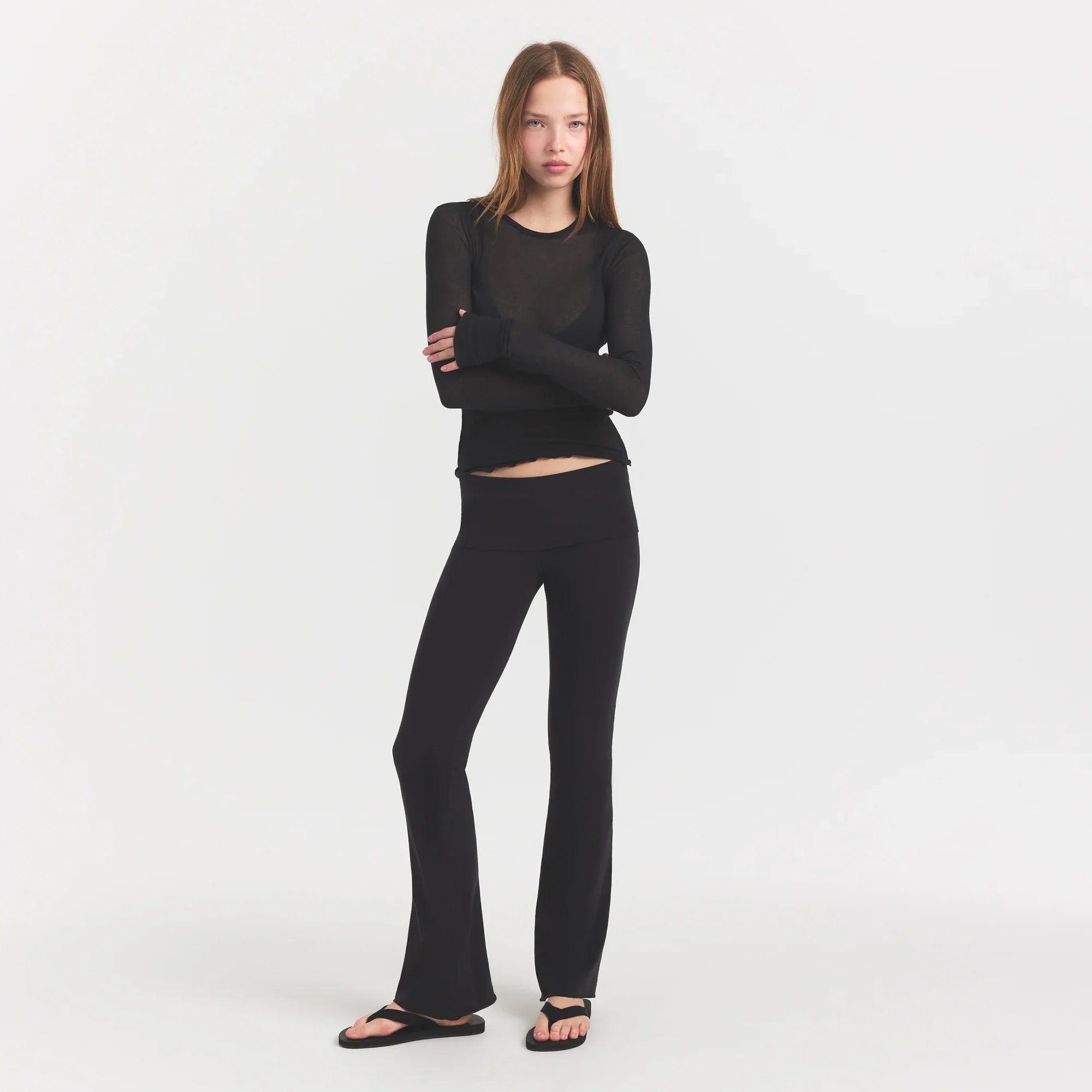SKIMS SHEER RIB LONG SLEEVE TOP | SOOT - Sneaker Türkiye