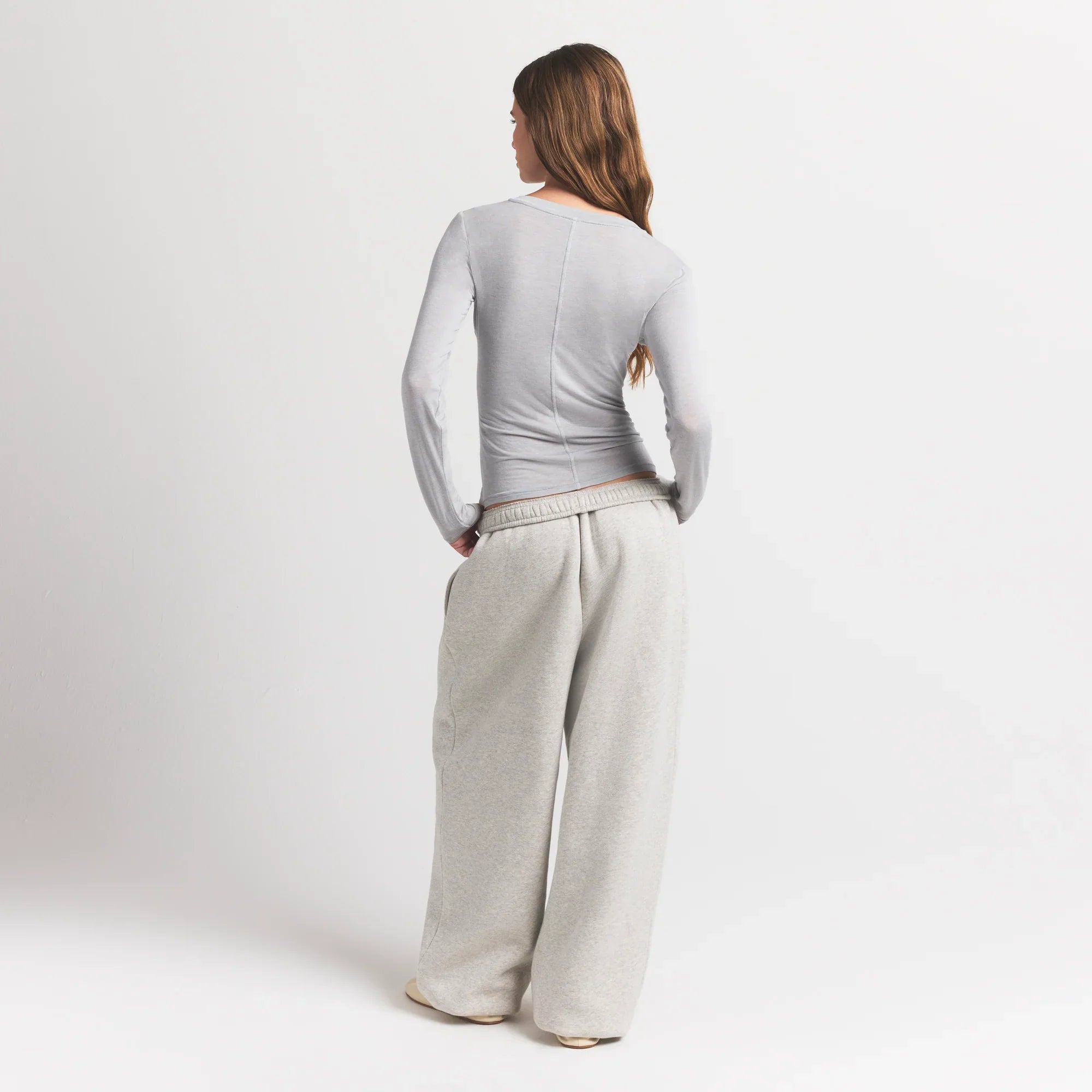 SKIMS SHEER MODAL CREWNECK HENLEY | HEATHER GREY - Sneaker Türkiye