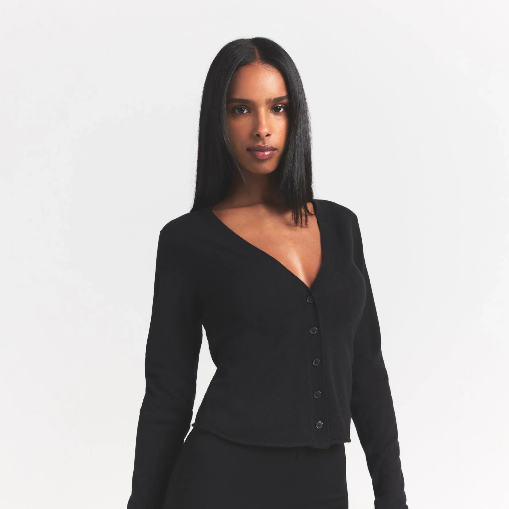 SKIMS FEATHERWEIGHT CASHMERE CARDIGAN | ONYX - Sneaker Türkiye