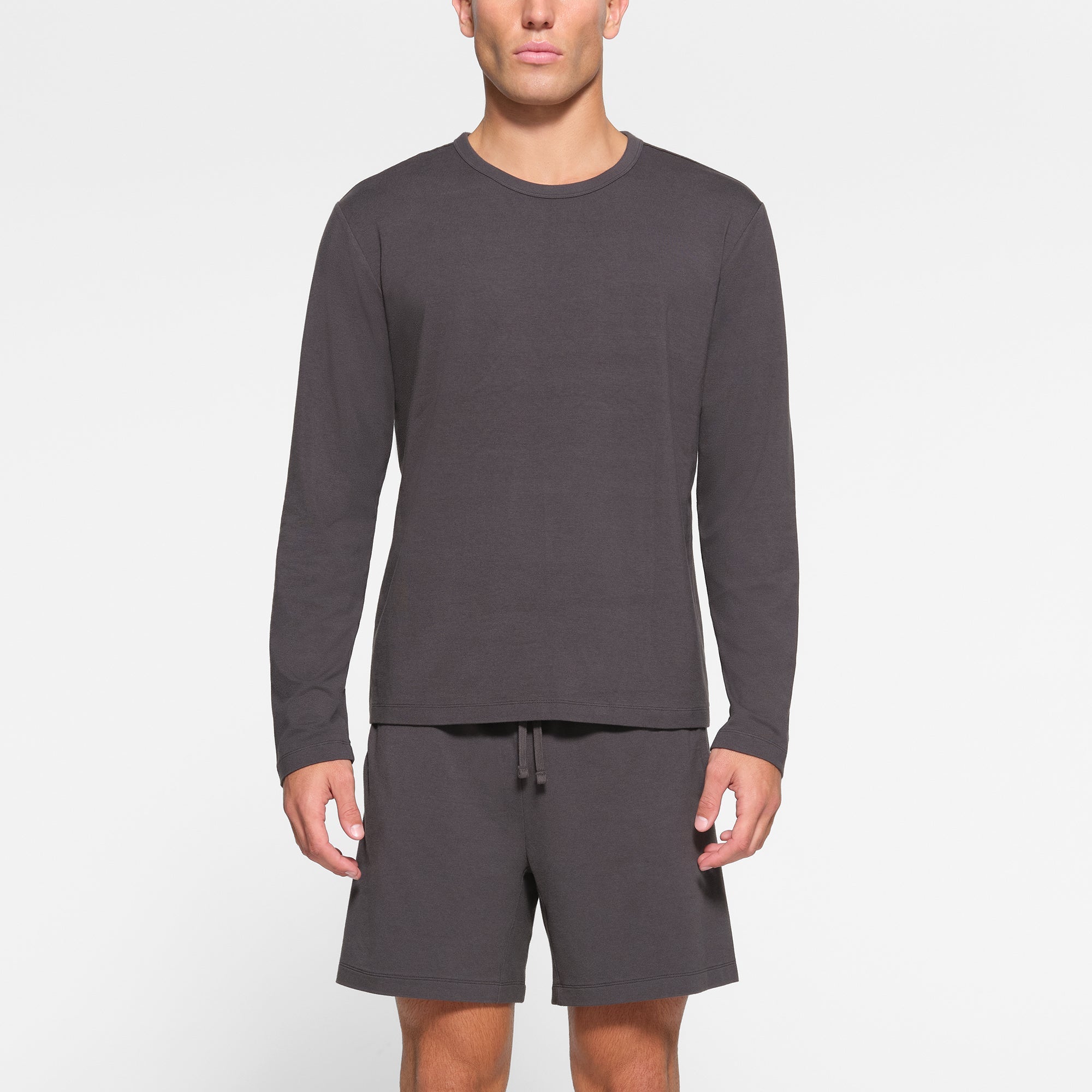 SKIMS JERSEY LOUNGE MENS RELAXED LONG SLEEVE T-SHIRT | ASH - Sneaker Türkiye