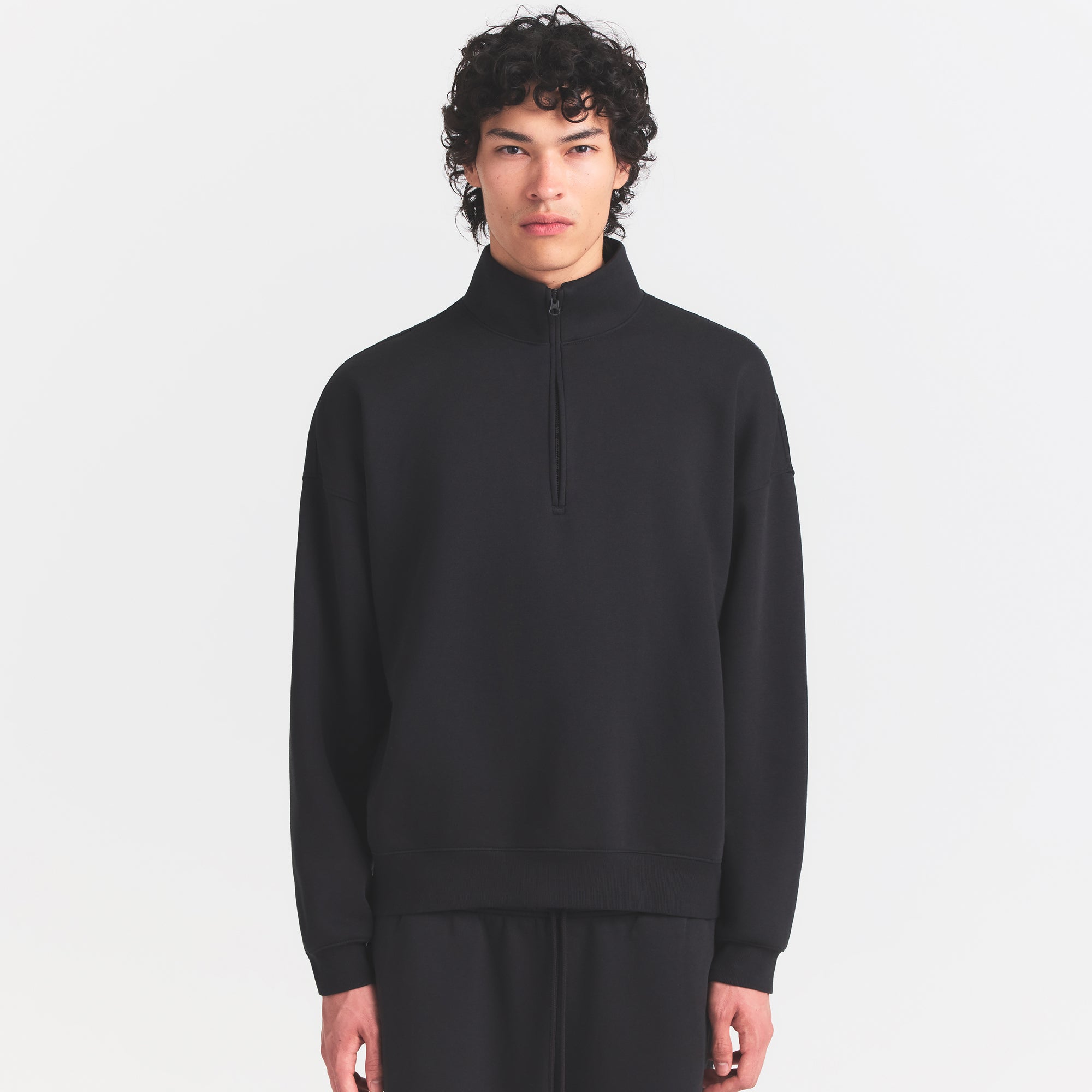 SKIMS FLEECE LOUNGE MENS RELAXED QUARTER ZIP | WASHED ONYX - Sneaker Türkiye