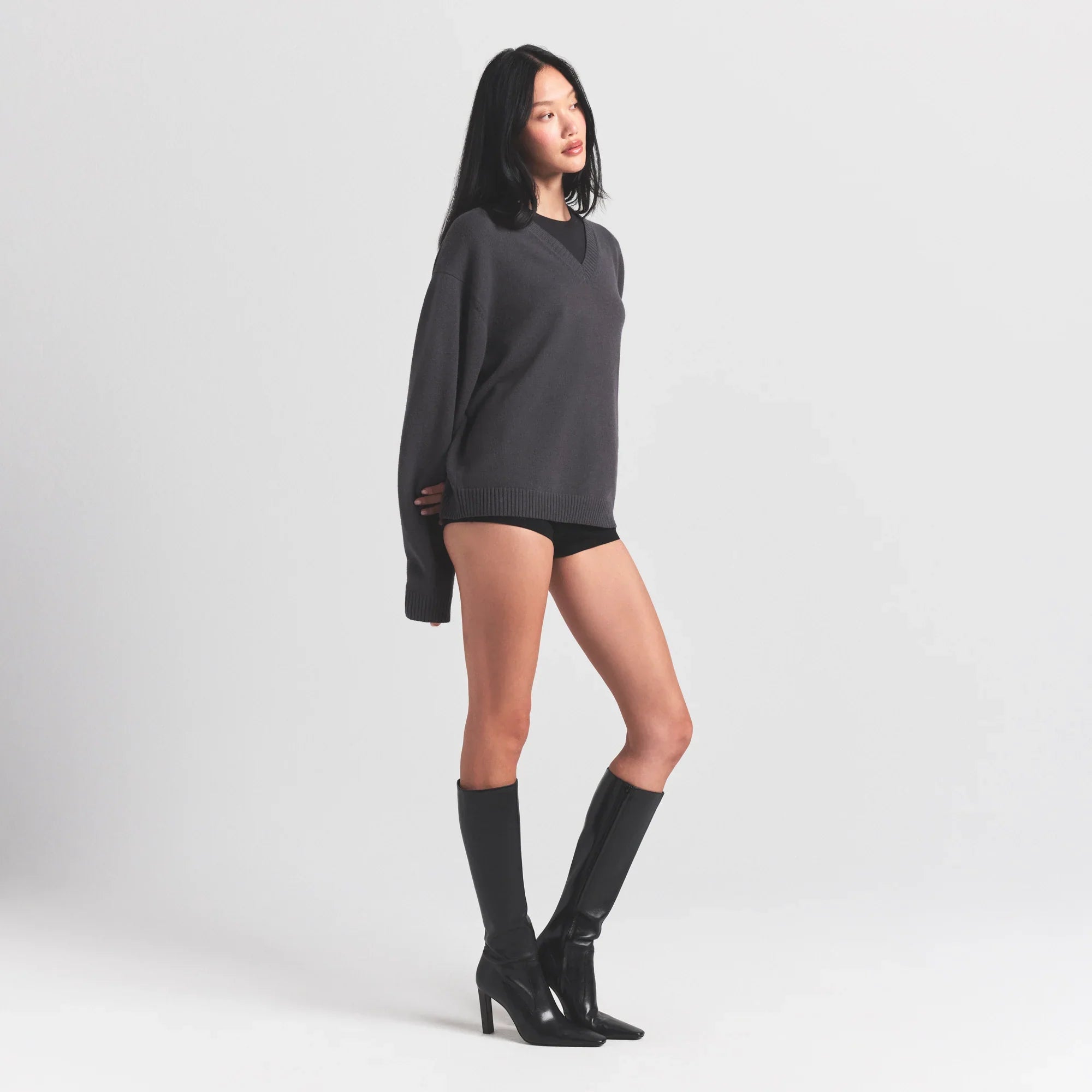 SKIMS SWEATER KNITS PULLOVER V NECK | ASH - Sneaker Türkiye