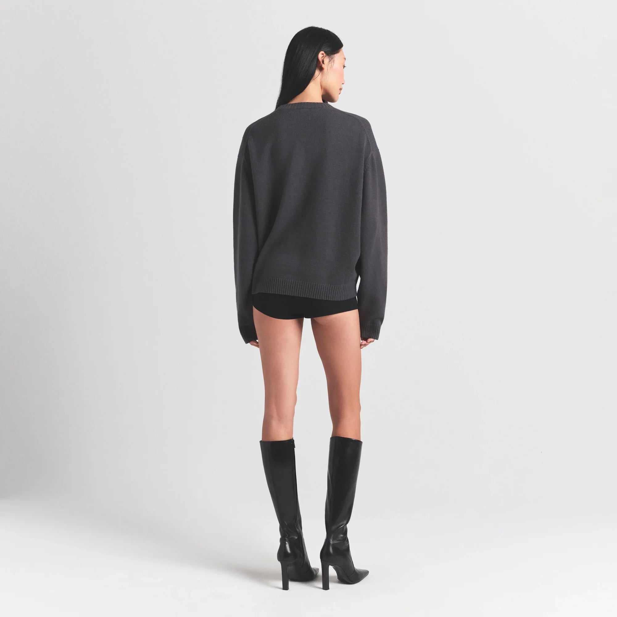 SKIMS SWEATER KNITS PULLOVER V NECK | ASH - Sneaker Türkiye