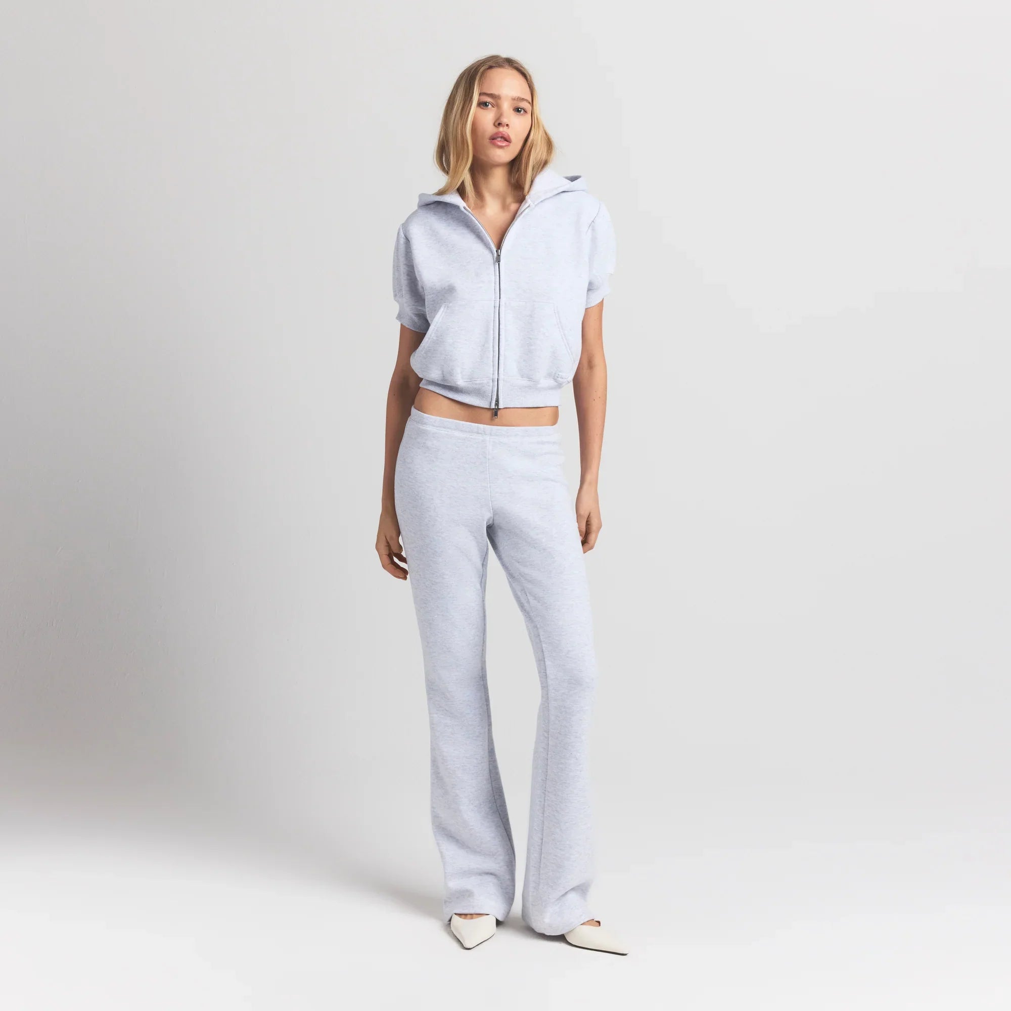 SKIMS COTTON FLEECE BUBBLE SLEEVE CROPPED ZIP UP | LIGHT HEATHER GREY - Sneaker Türkiye