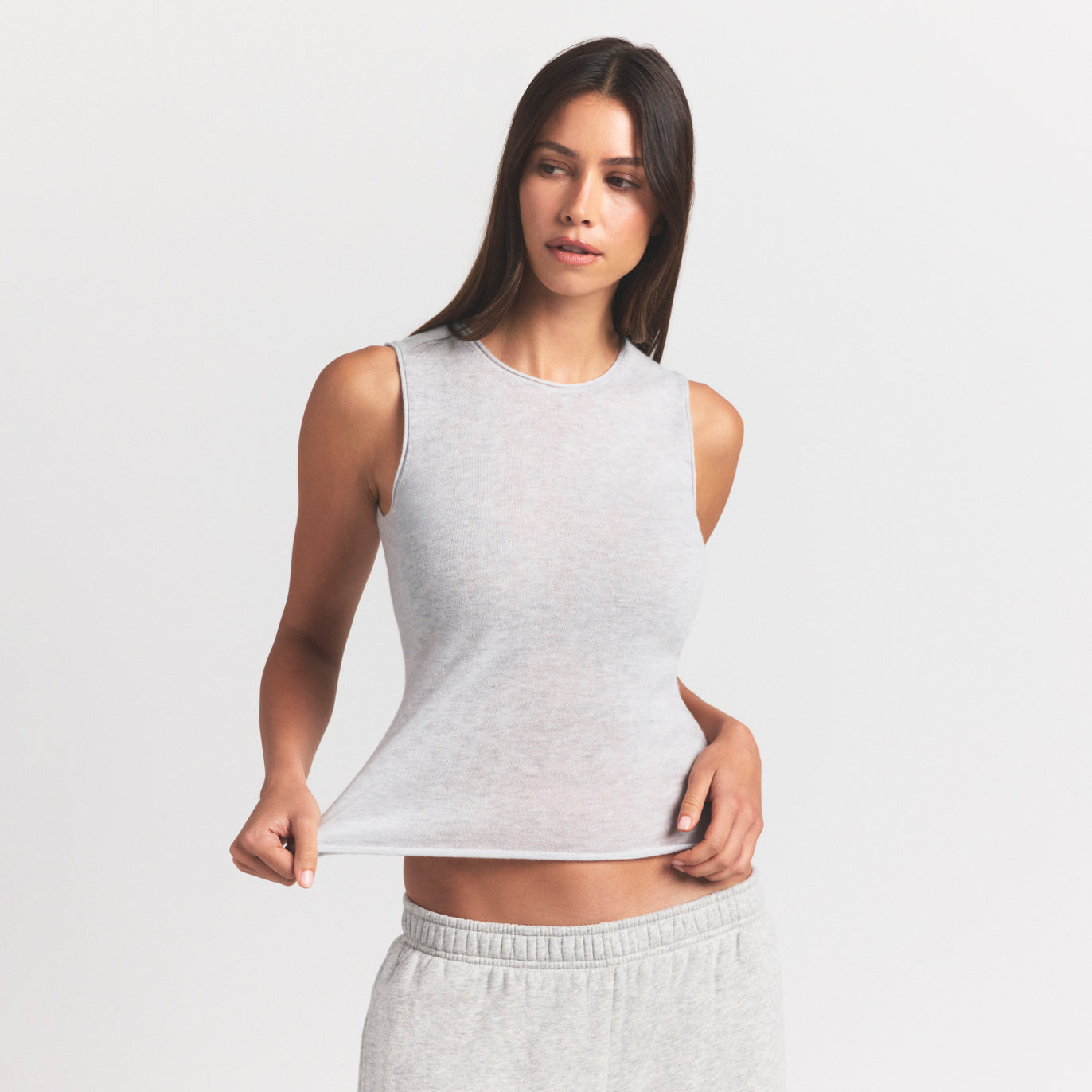 SKIMS FEATHERWEIGHT CASHMERE SLEEVELESS TOP | LIGHT HEATHER GREY - Sneaker Türkiye