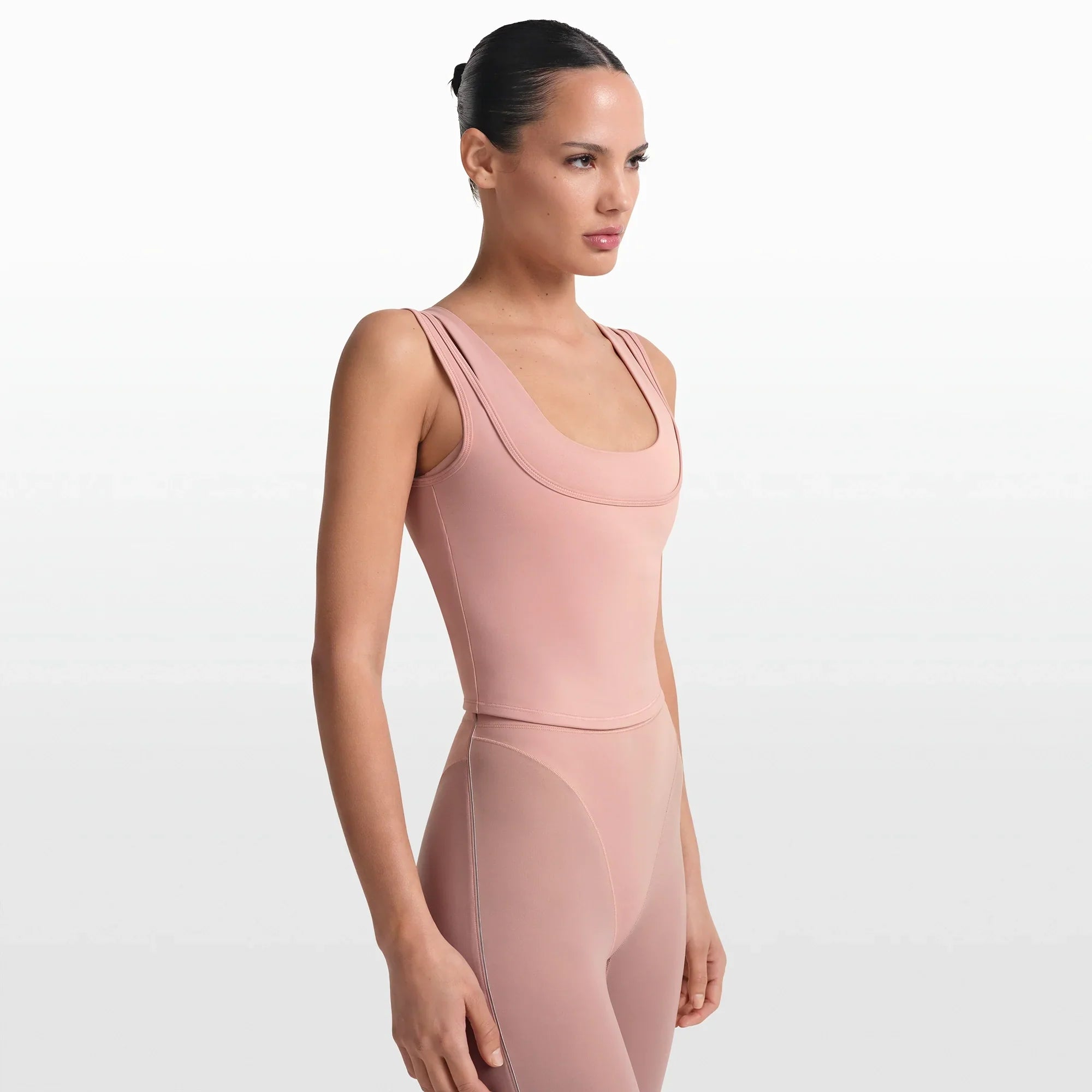 NikeSKIMS MATTE DOUBLE STRAP SCOOP TANK | HIMALAYAN - Sneaker Türkiye