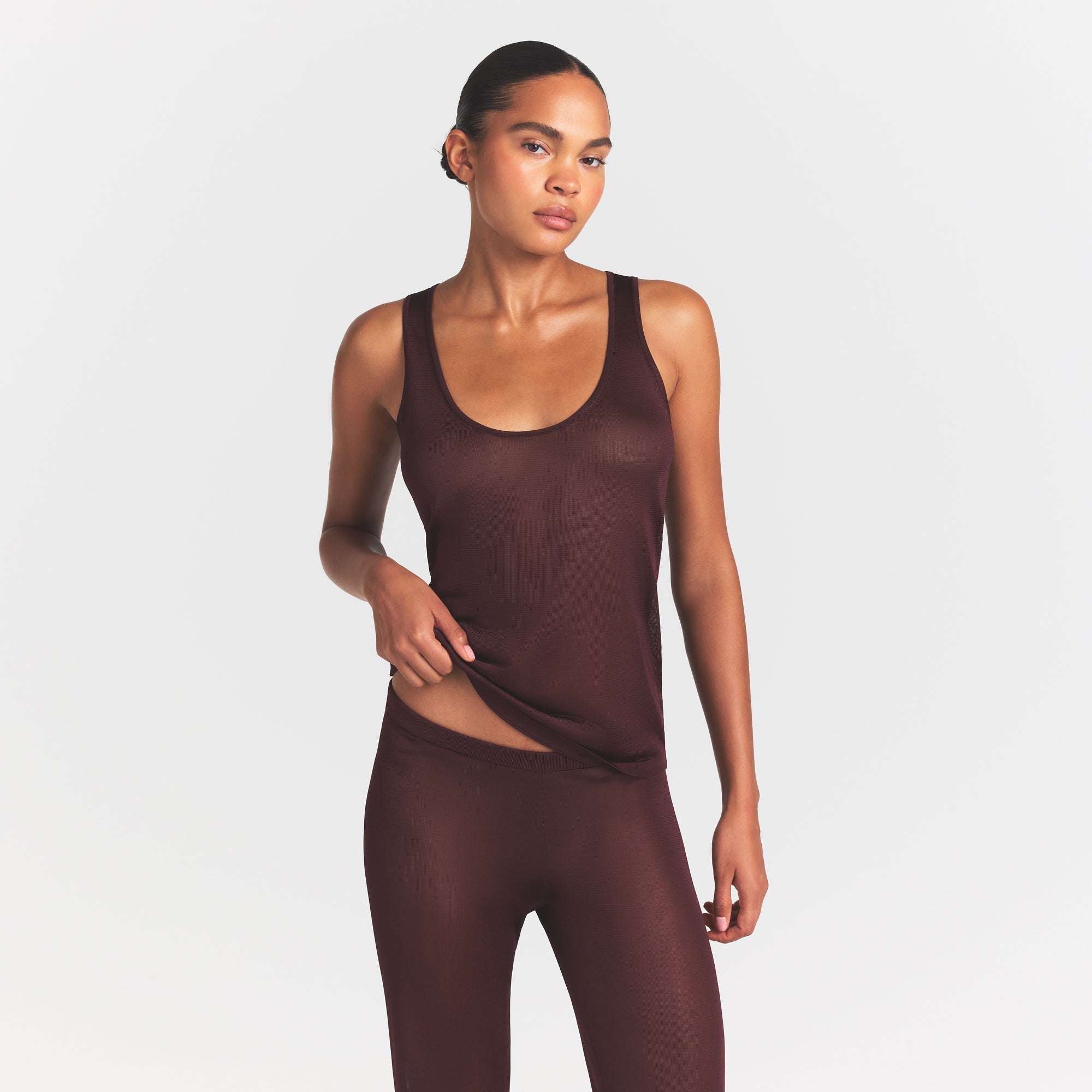 SKIMS SLINKY KNIT SCOOP LONG TANK | CURRANT - Sneaker Türkiye