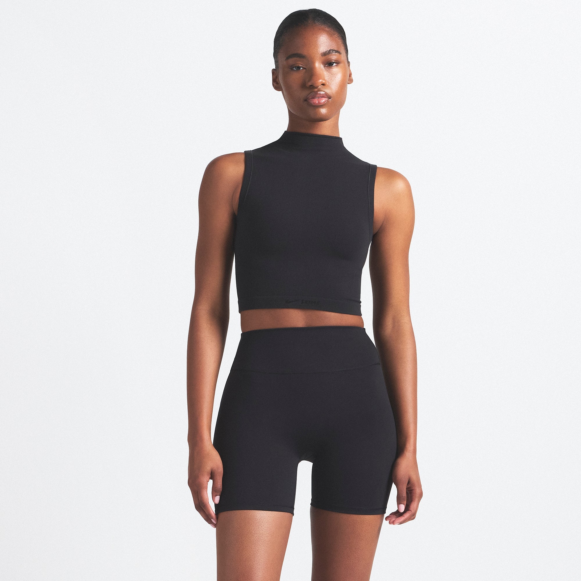 NikeSKIMS VINTAGE SEAMLESS MOCK NECK BRA TOP | OBSIDIAN - Sneaker Türkiye