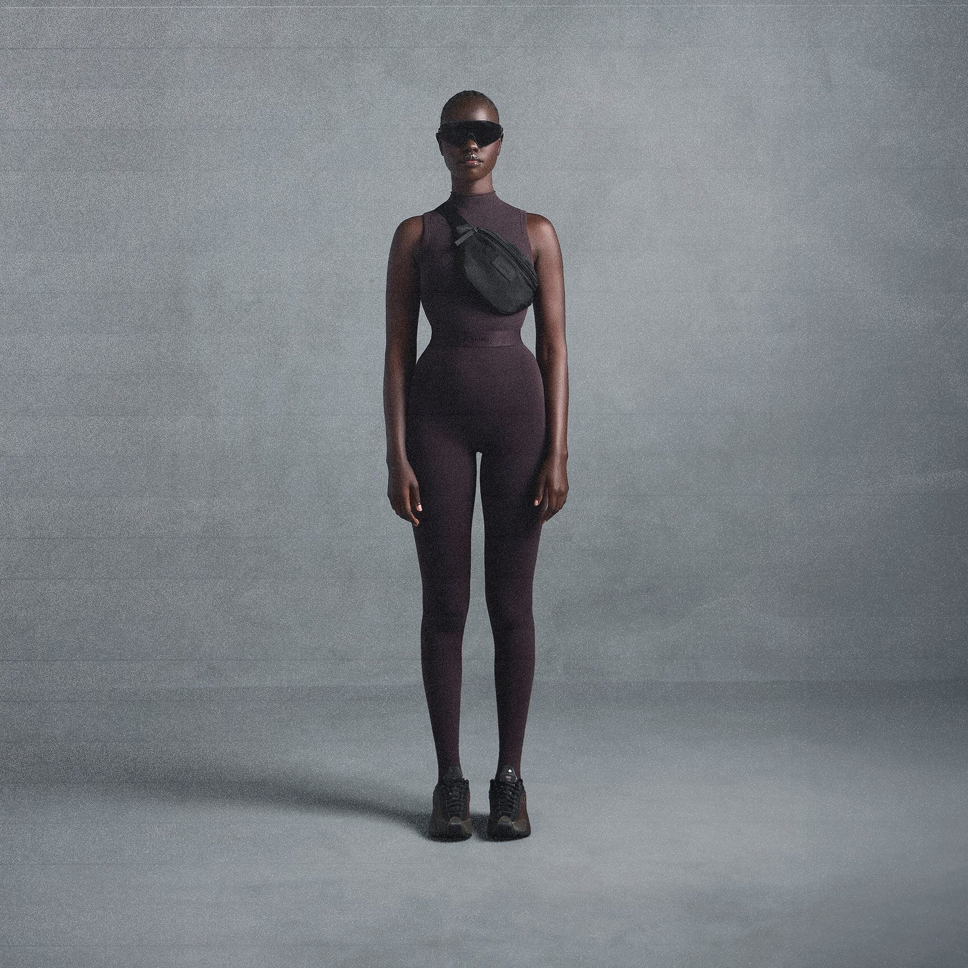 NikeSKIMS VINTAGE SEAMLESS MOCK NECK BRA TOP | PHOENIX - Sneaker Türkiye
