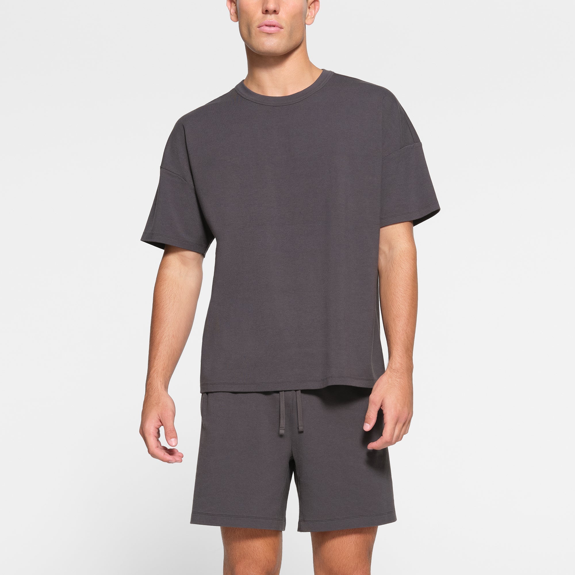 SKIMS JERSEY LOUNGE MENS OVERBedenD T-SHIRT | ASH - Sneaker Türkiye
