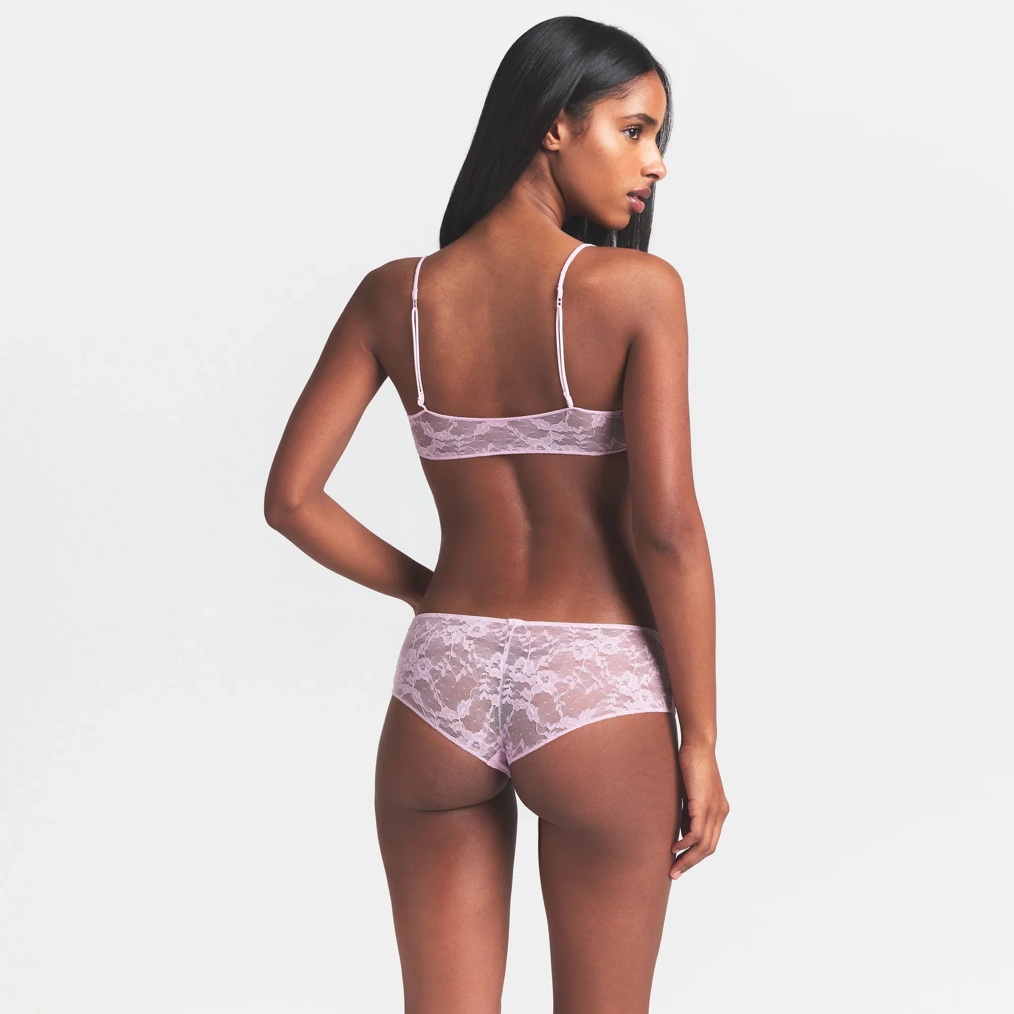 SKIMS STRETCH LACE SKIMPY SCOOP BRALETTE | BABY PINK - Sneaker Türkiye