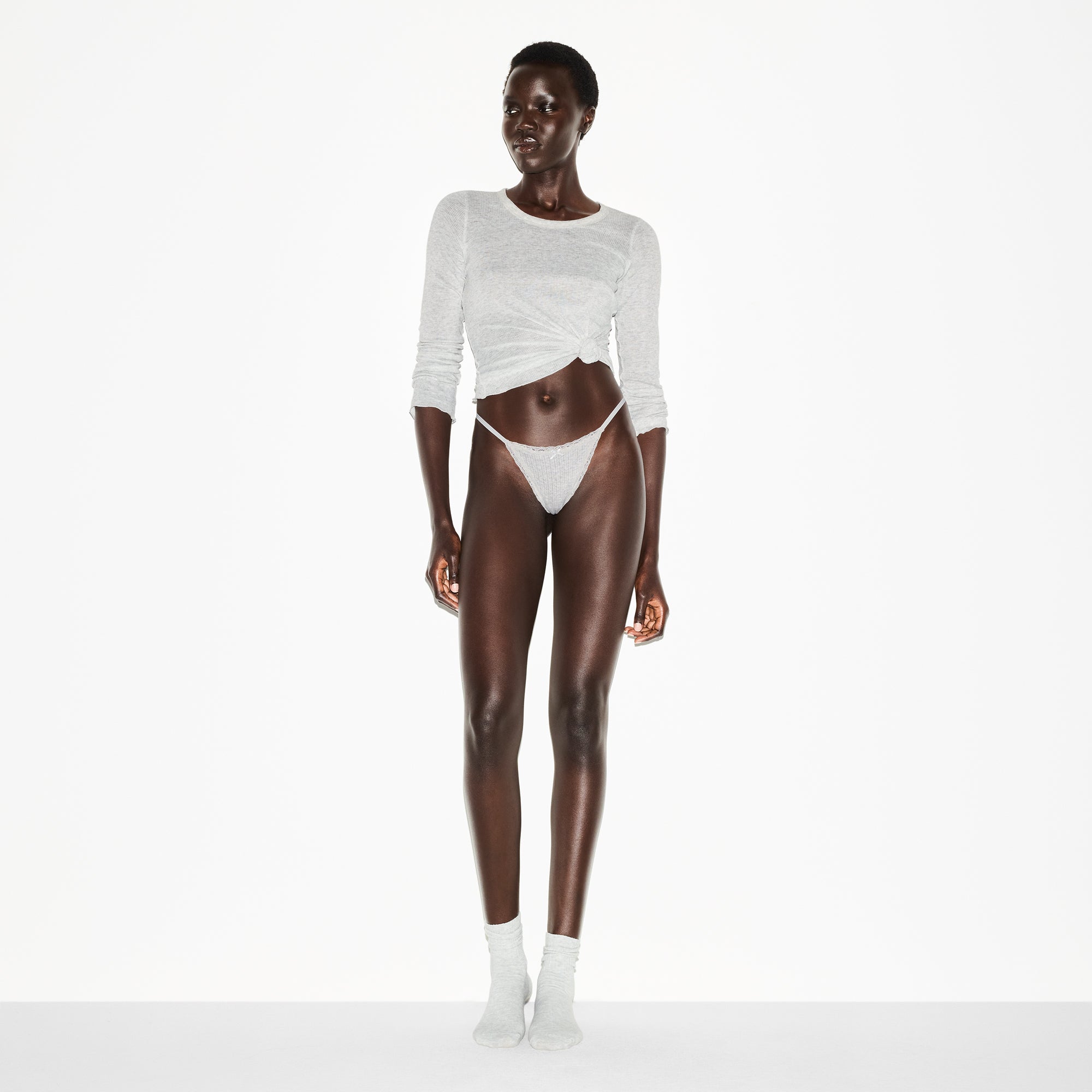 SKIMS LIGHTWEIGHT COTTON POINTELLE LACE STRING THONG | LIGHT HEATHER GREY - Sneaker Türkiye
