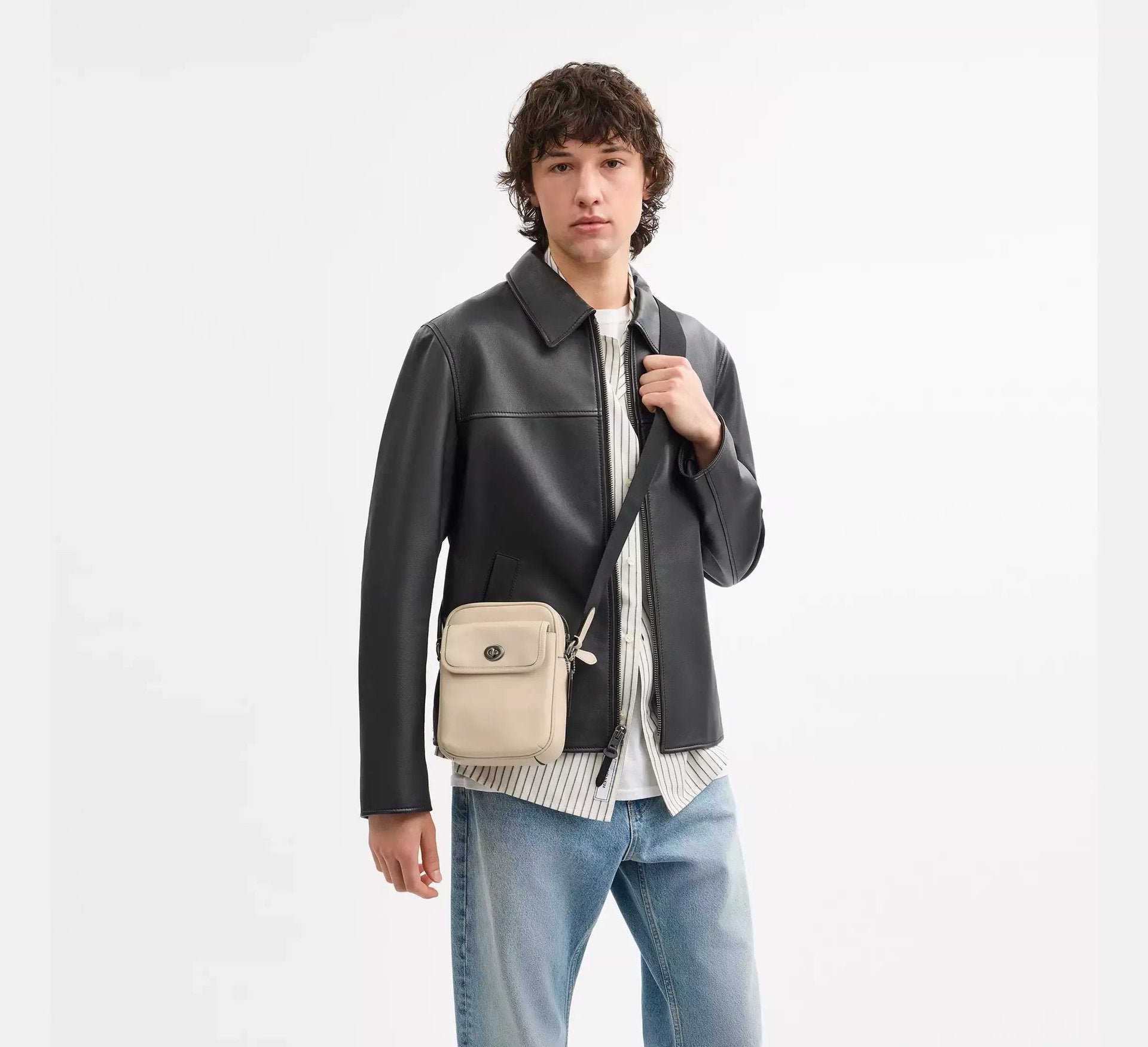 Coach Turnlock Crossbody Bag – Gunmetal/Ivory - Sneaker Türkiye