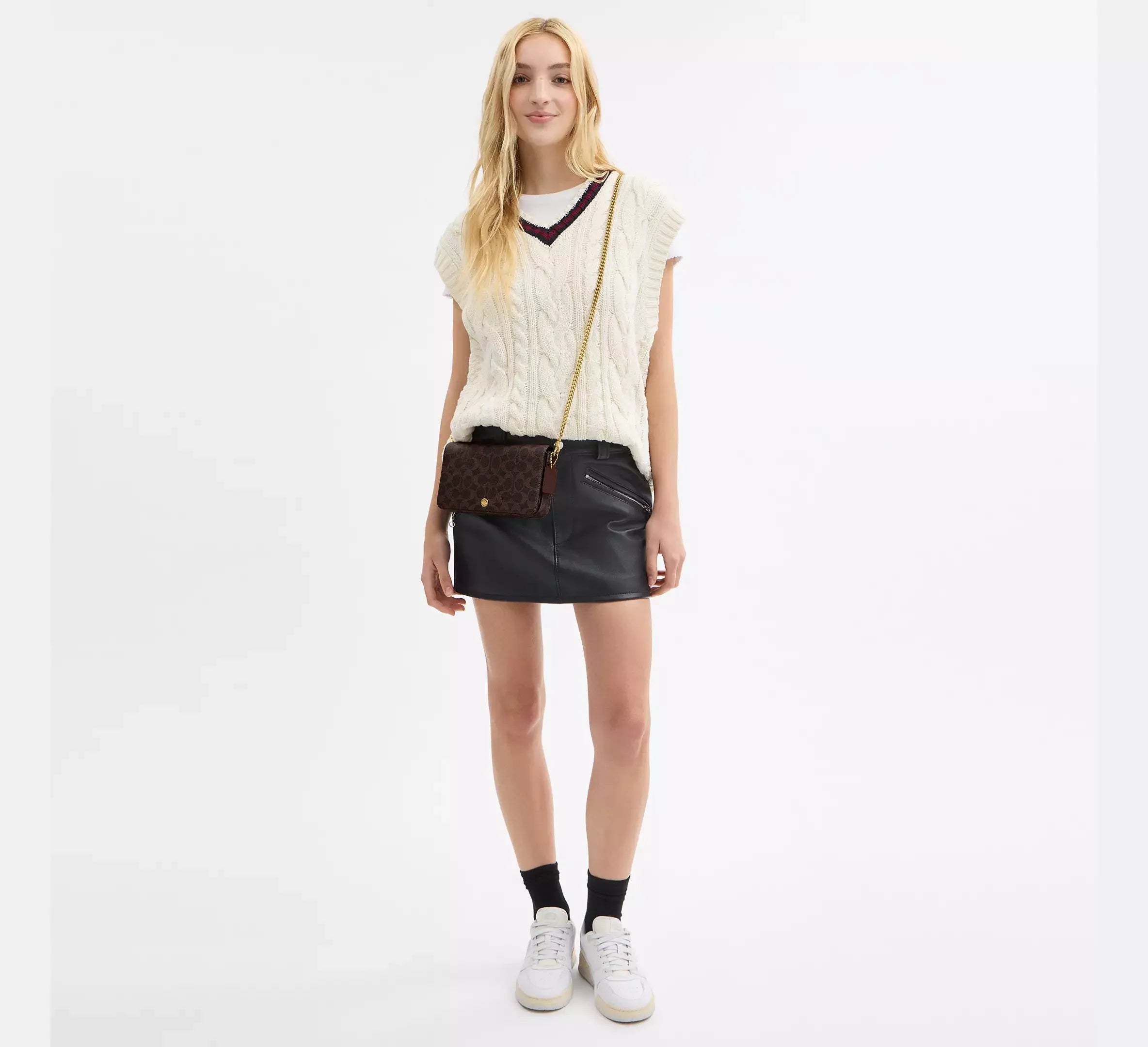 Coach Mila Crossbody Bag In Signature SEZON – Brass/Maple - Sneaker Türkiye