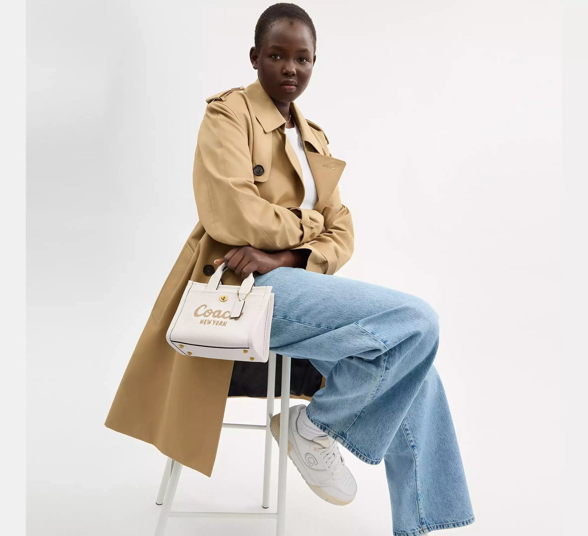 Coach Cargo Tote Bag 20 – Brass/Chalk - Sneaker Türkiye