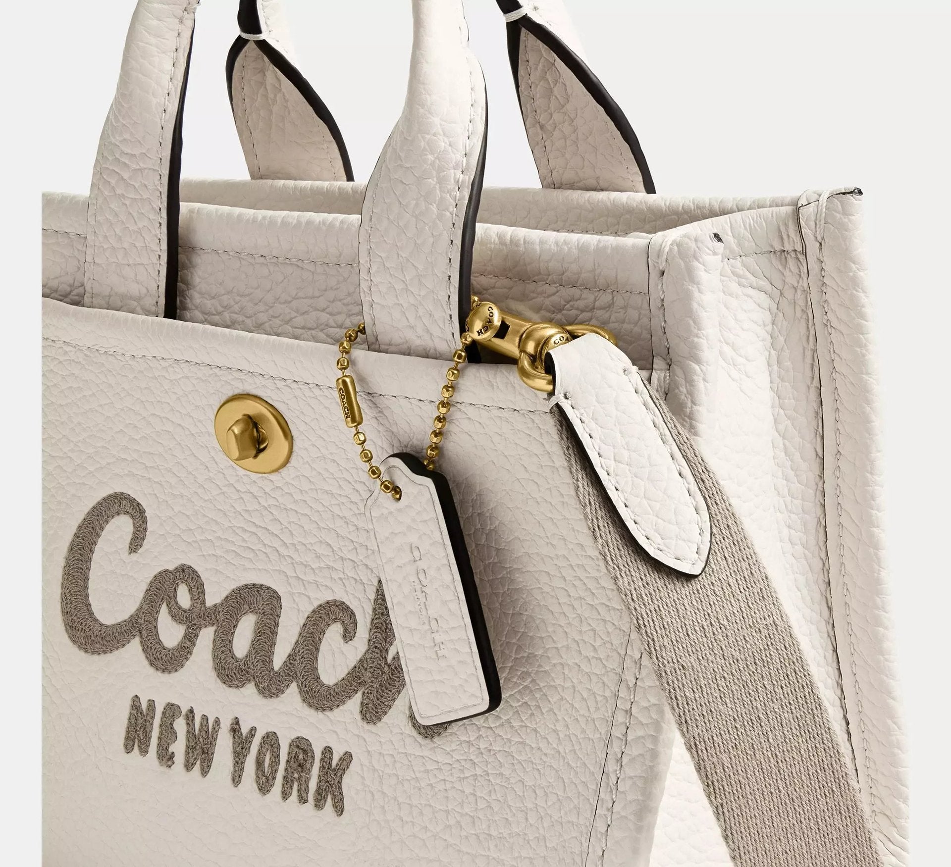 Coach Cargo Tote Bag 20 – Brass/Chalk - Sneaker Türkiye
