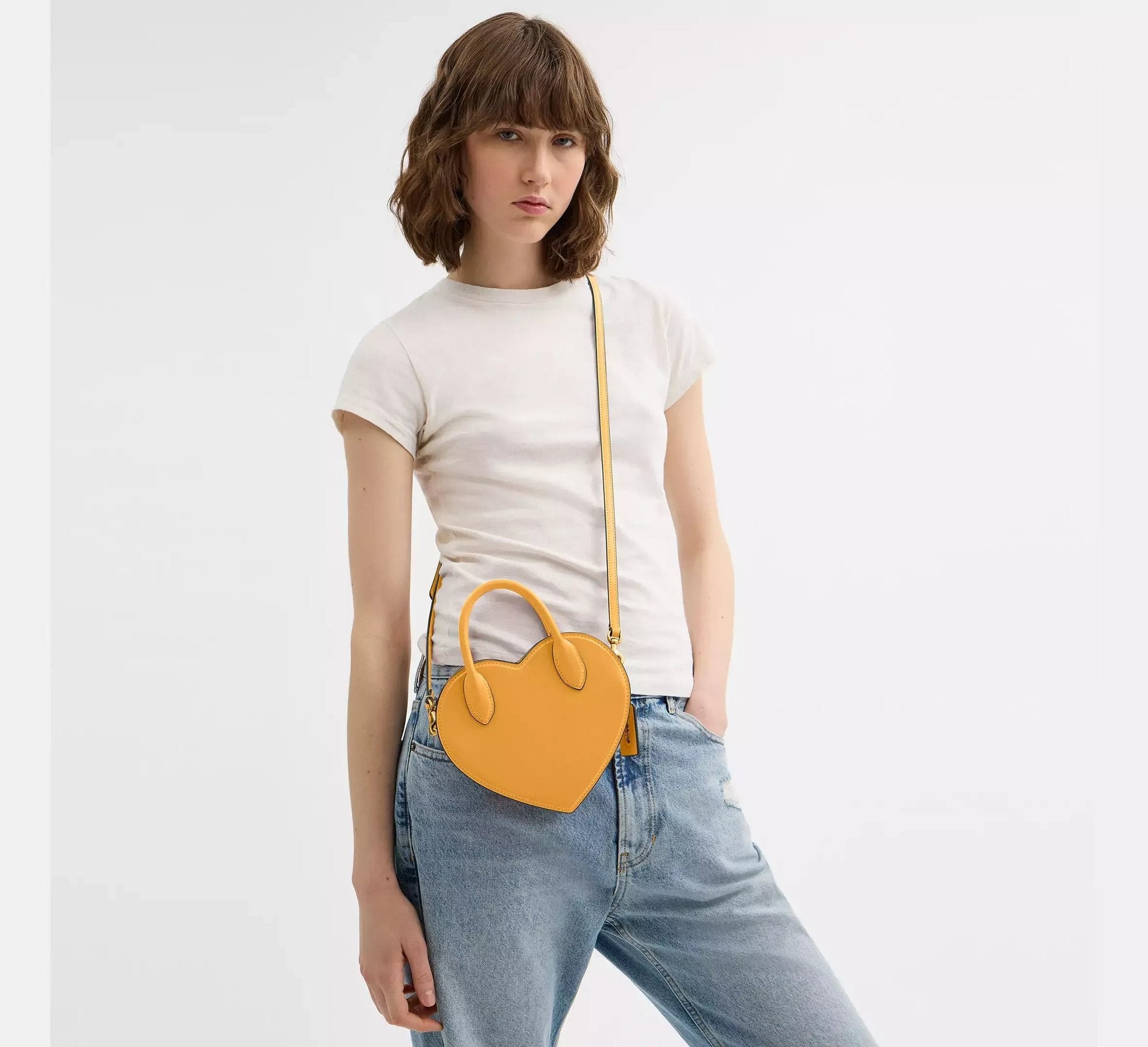 Coach Heart Bag – Brass/Honeycomb - Sneaker Türkiye