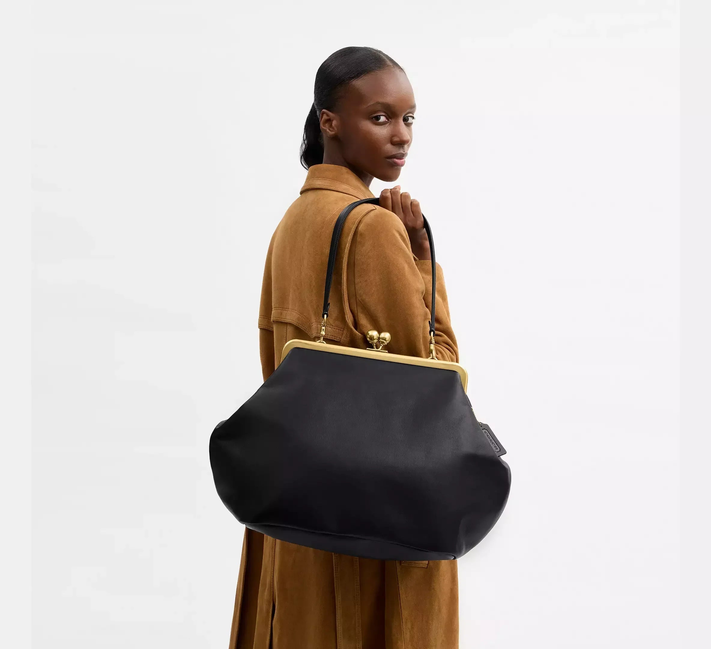 Coach Large Kisslock Frame Bag SEZON – Brass/Black - Sneaker Türkiye