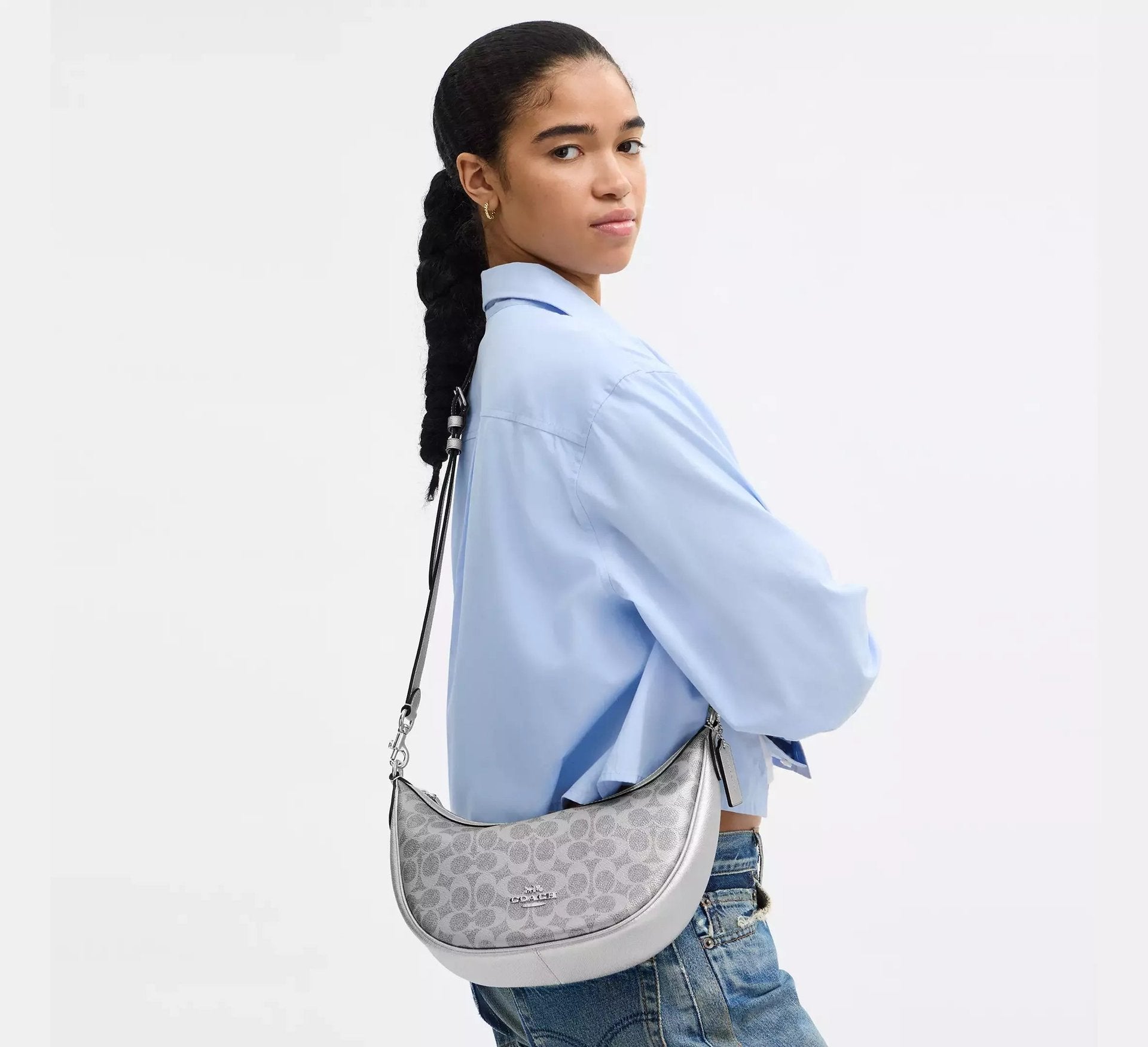 Coach Aria Shoulder Bag In Signature – Sv/Gray/Silver - Sneaker Türkiye