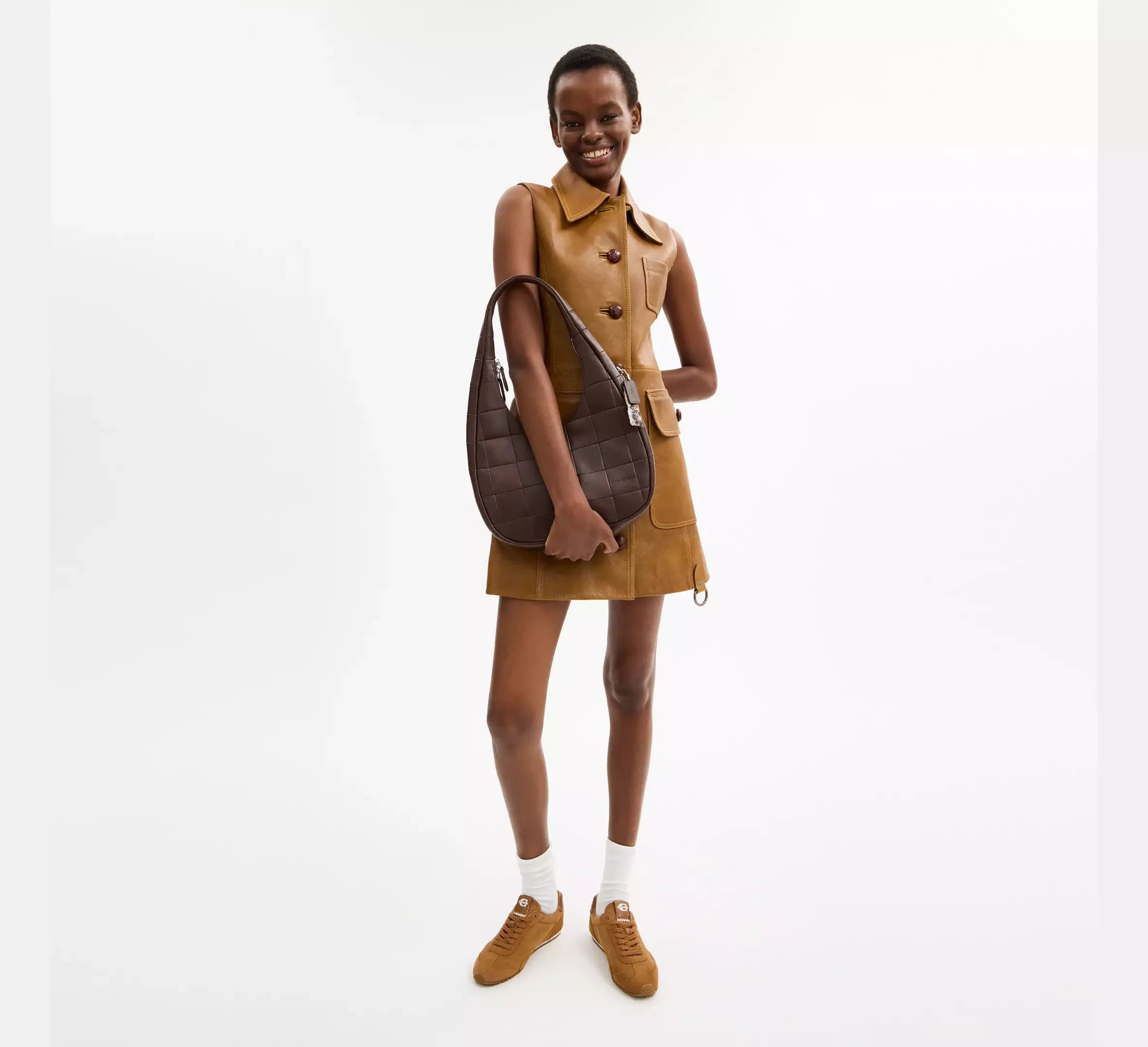 Coach Alter/Ego Crescent Shoulder Bag In Upcrafted Leather – Leather/Maple - Sneaker Türkiye