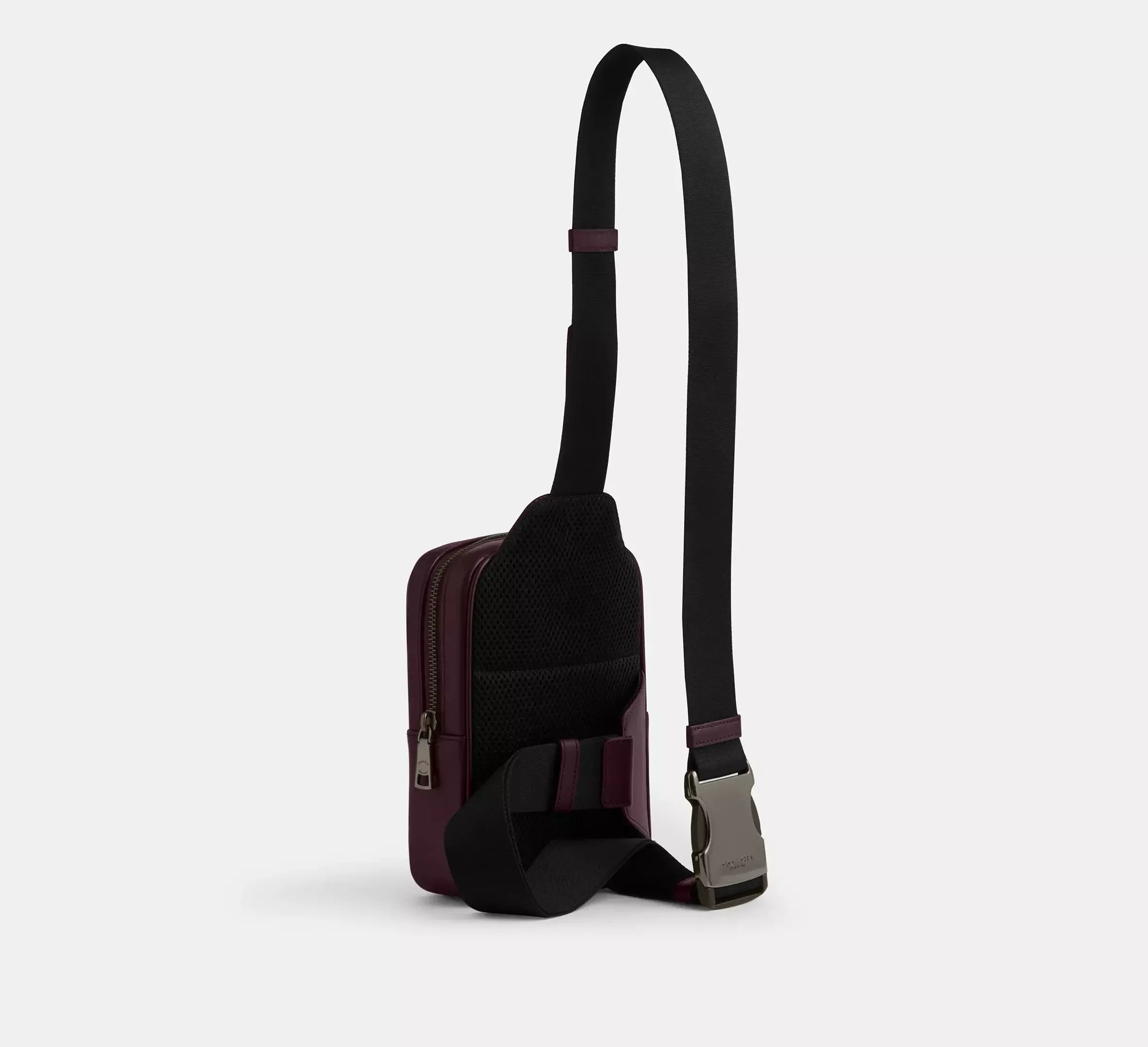 Coach Small Turner Pack In Signature – Gunmetal/Black Currant - Sneaker Türkiye