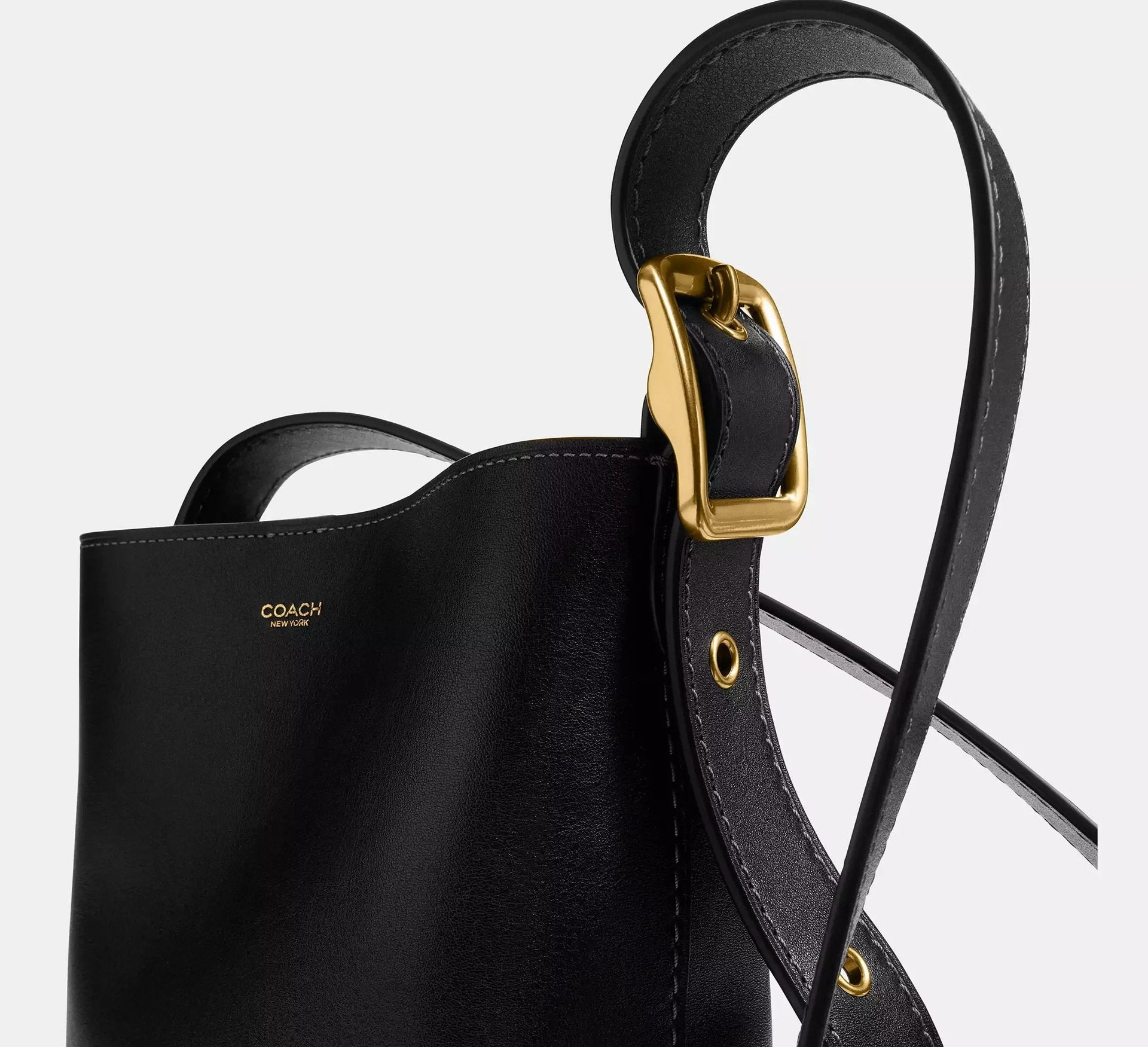 Coach Bleecker Bucket Bag 21 – Brass/Black - Sneaker Türkiye