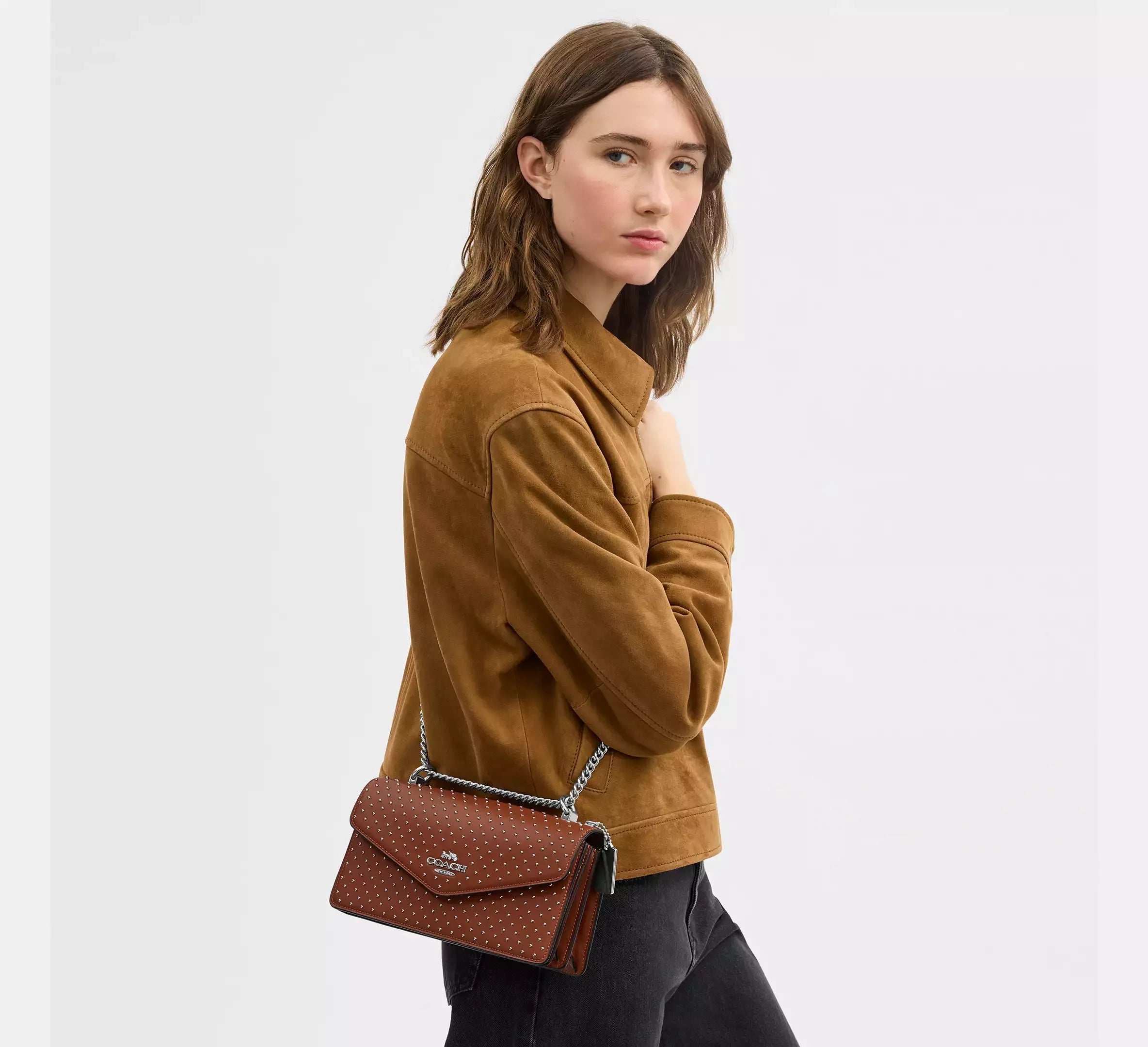 Coach Klare Envelope Crossbody Bag With Rivets – Silver/Pecan - Sneaker Türkiye