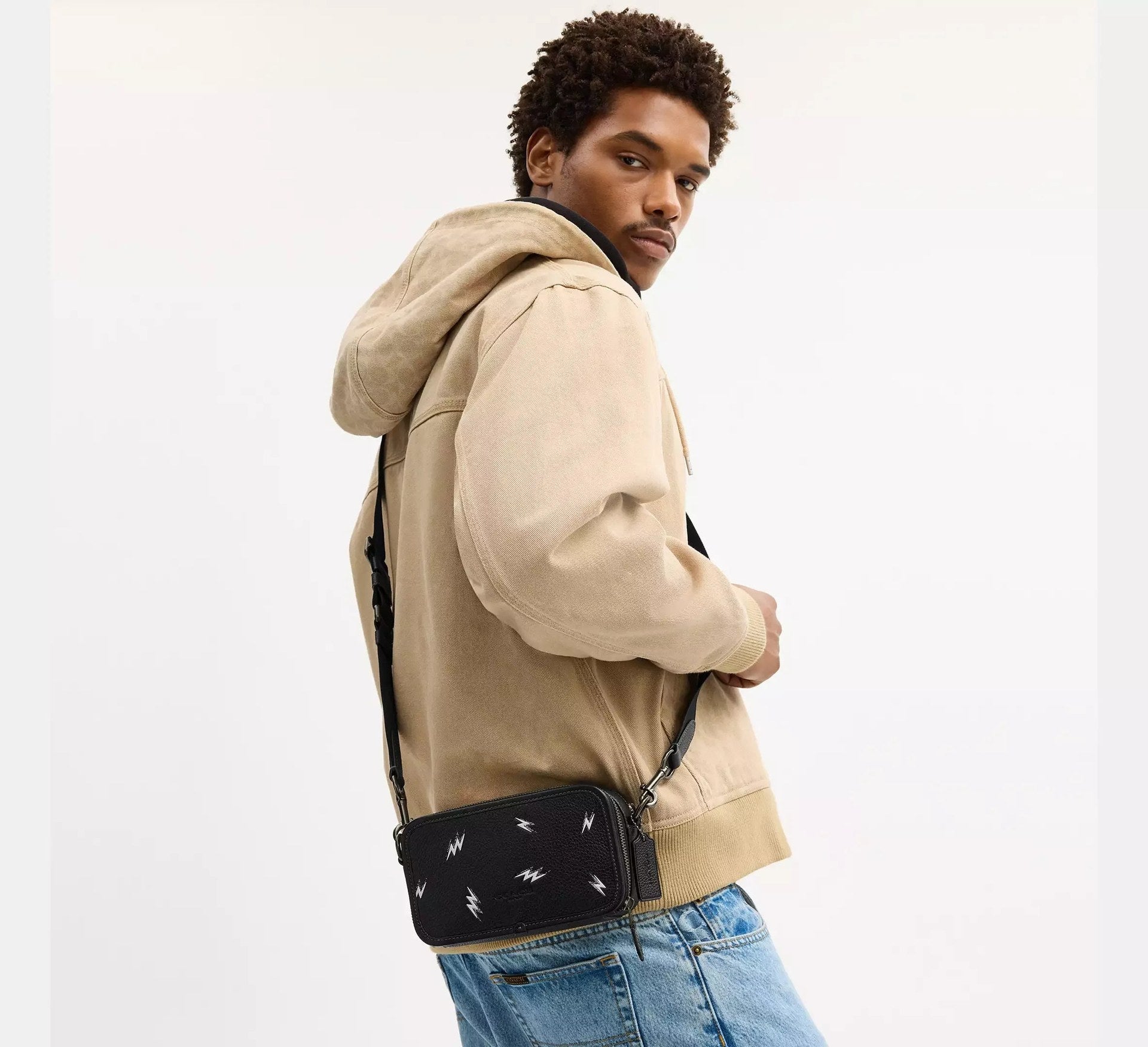 Coach Wyatt Crossbody Bag With Lightning Bolt Print – Gunmetal/Black Multi - Sneaker Türkiye