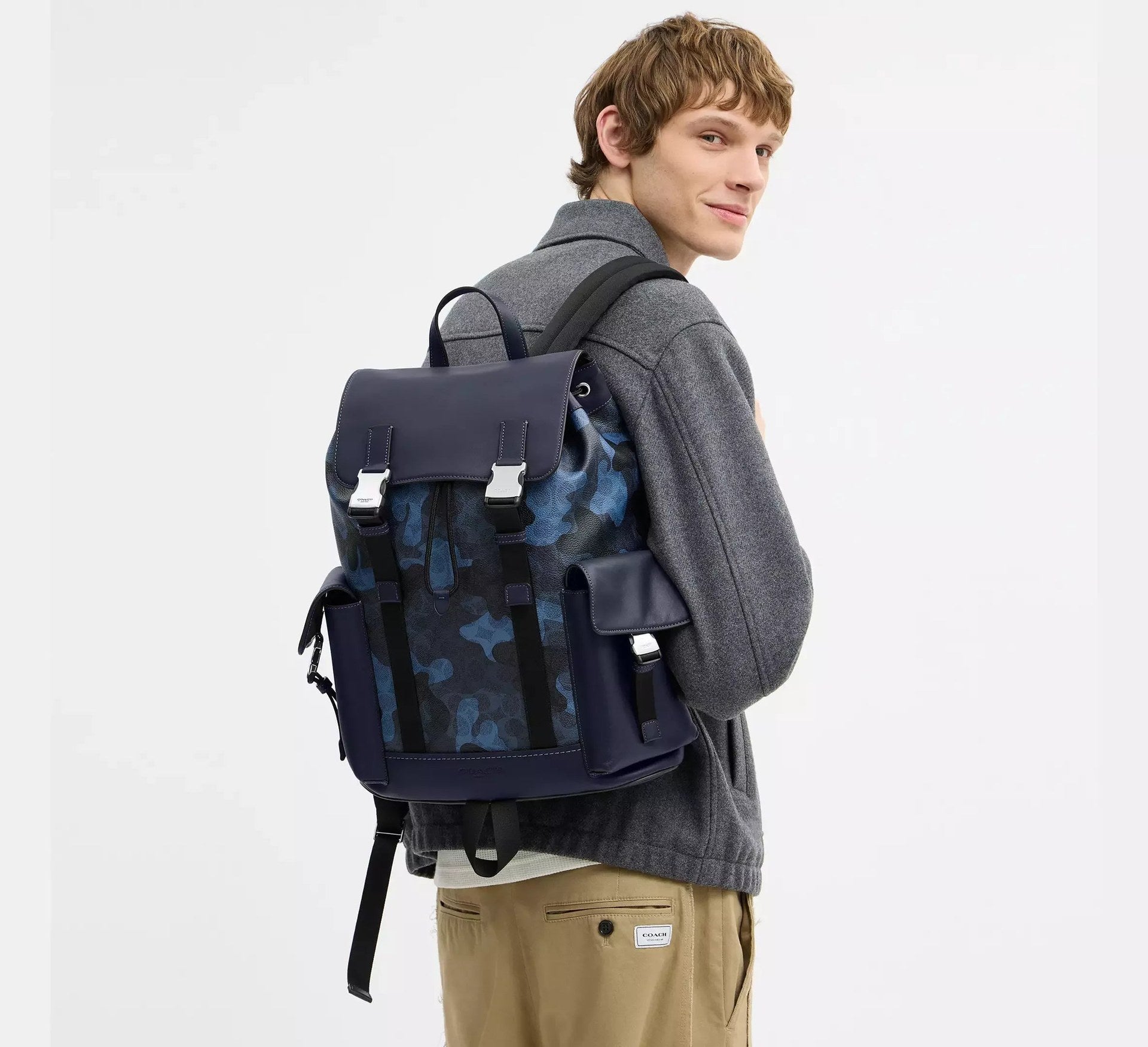 Coach Clark Backpack In Signature Camo Print – Silver - Sneaker Türkiye
