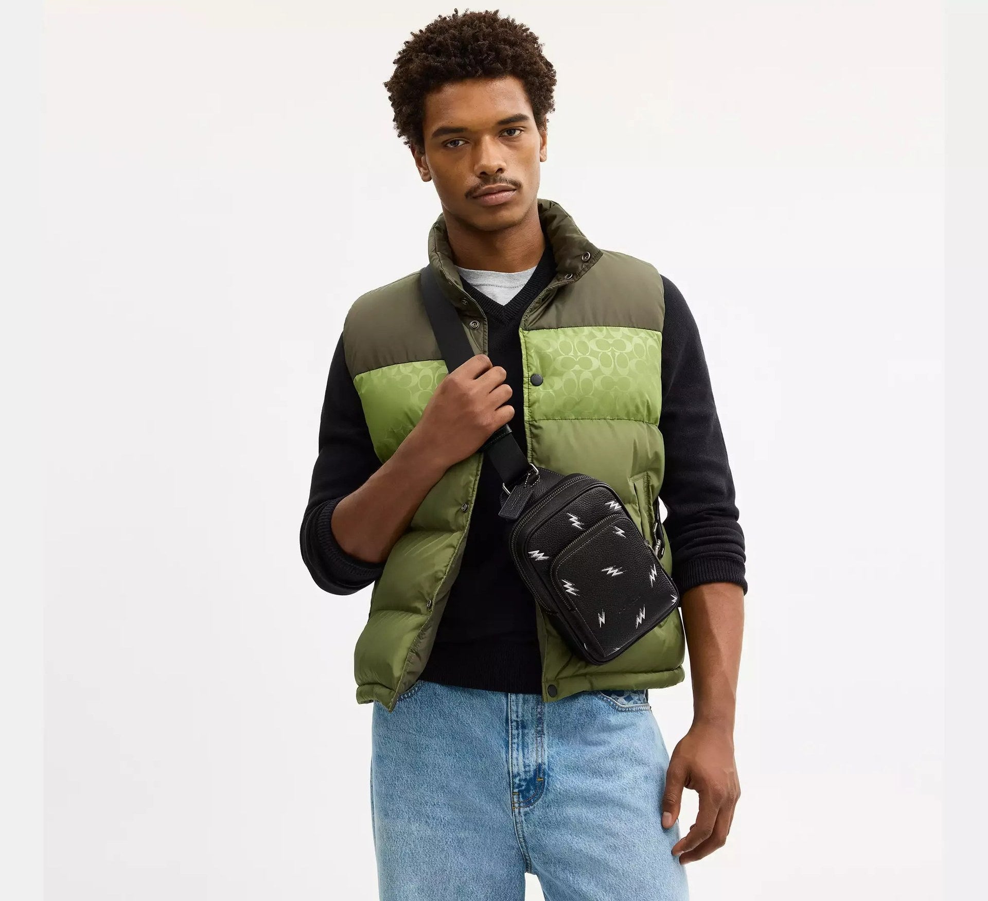 Coach Racer Sling Pack With Lightning Bolt Print – Gunmetal/Black Multi - Sneaker Türkiye