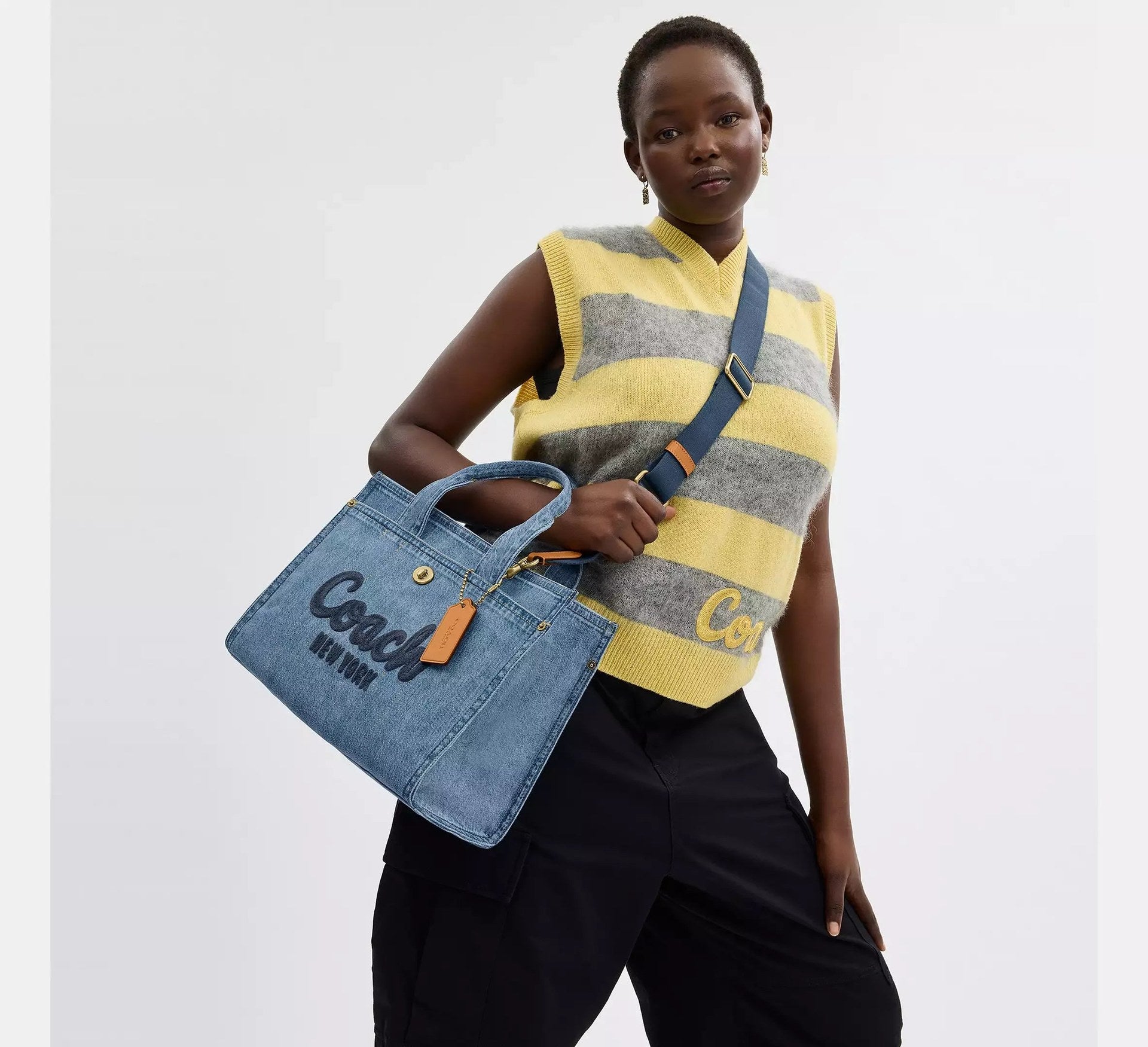 Coach Cargo Tote Bag – Brass/Indigo - Sneaker Türkiye