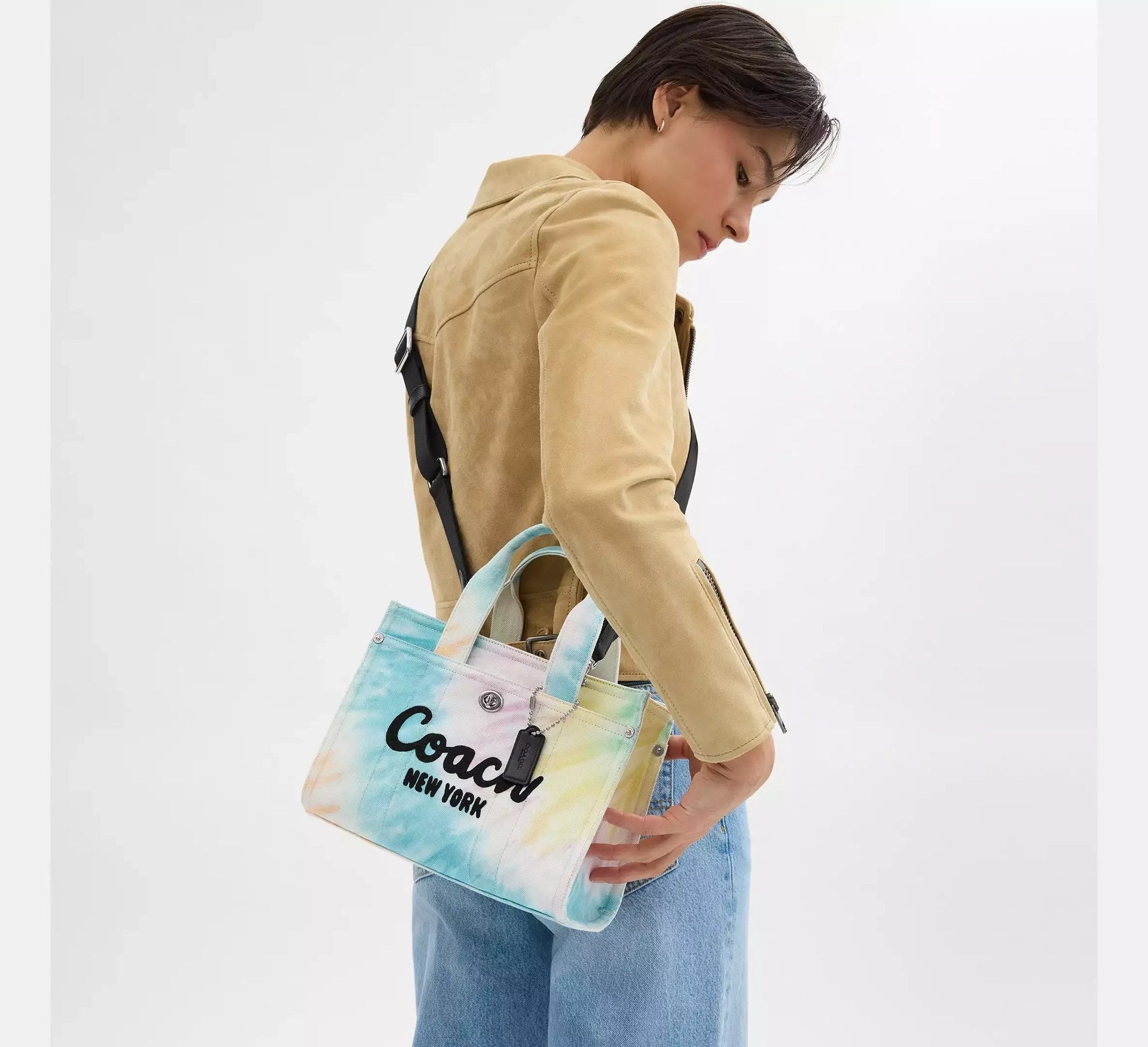 Coach Cargo Tote Bag 26 With Rainbow Tie-Dye Print – Silver/Multi - Sneaker Türkiye