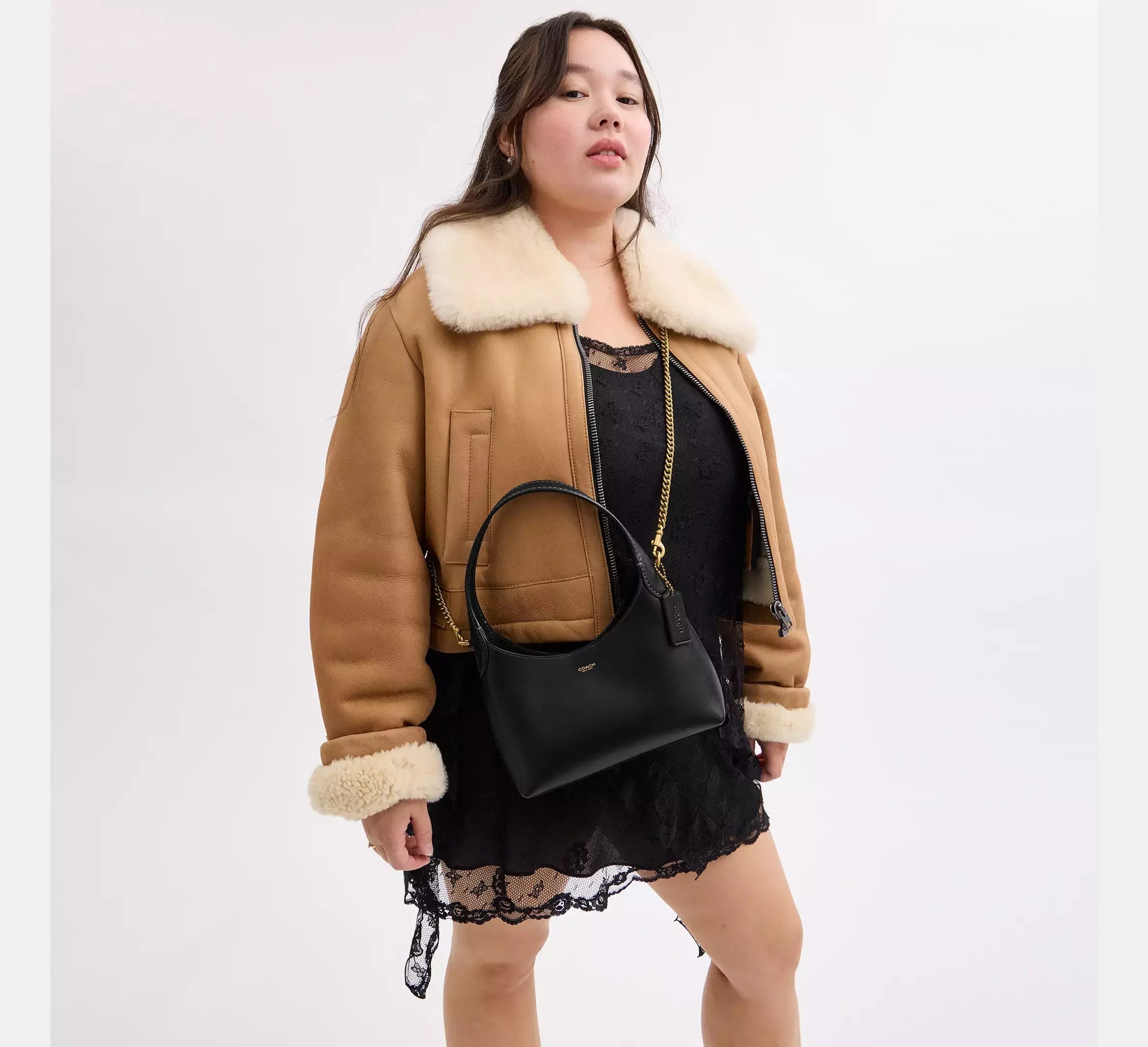 Coach Brooklyn Shoulder Bag 23 SEZON – Brass/Black - Sneaker Türkiye