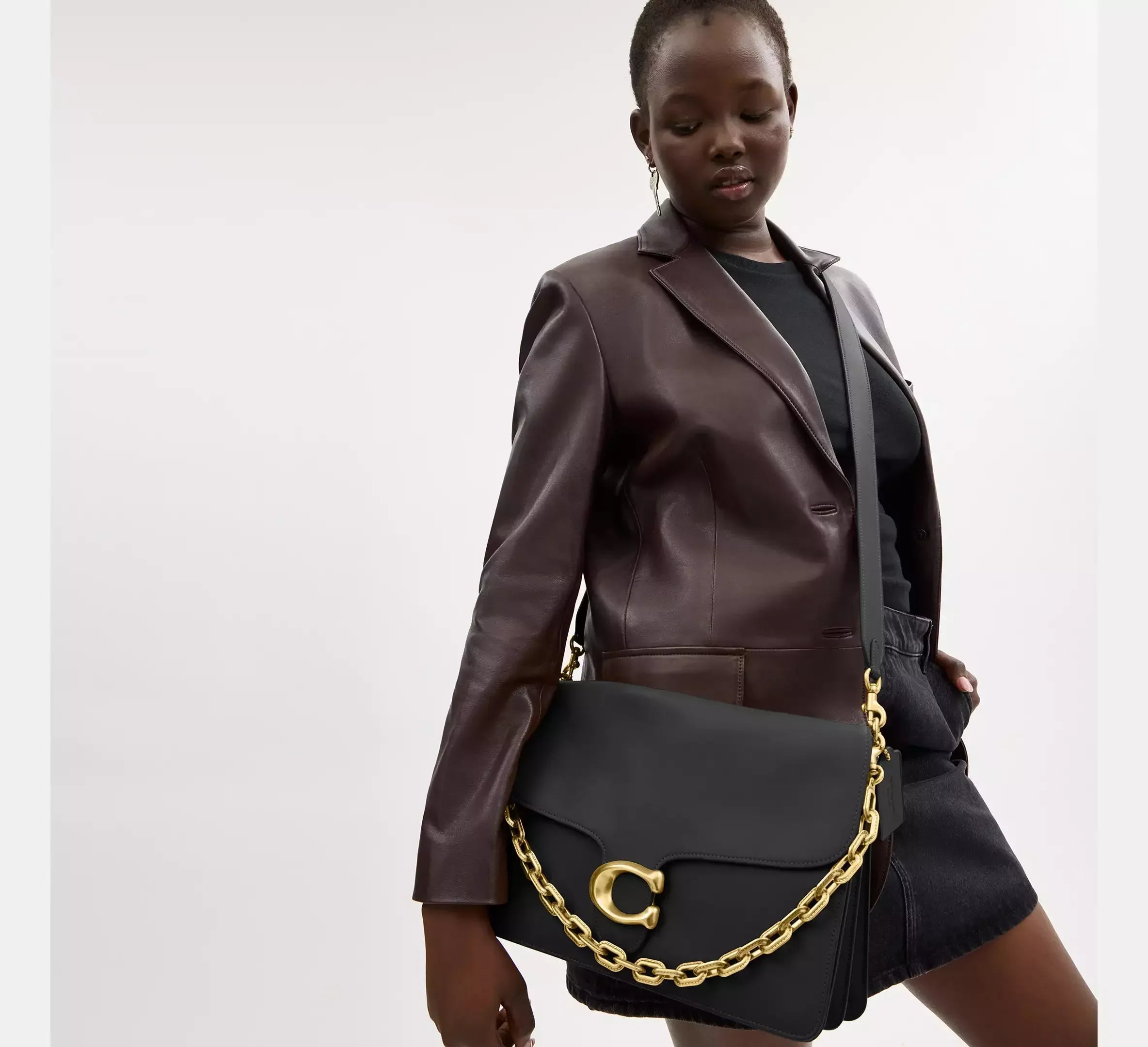 Coach Chain Tabby Shoulder Bag 35 – Brass/Black - Sneaker Türkiye