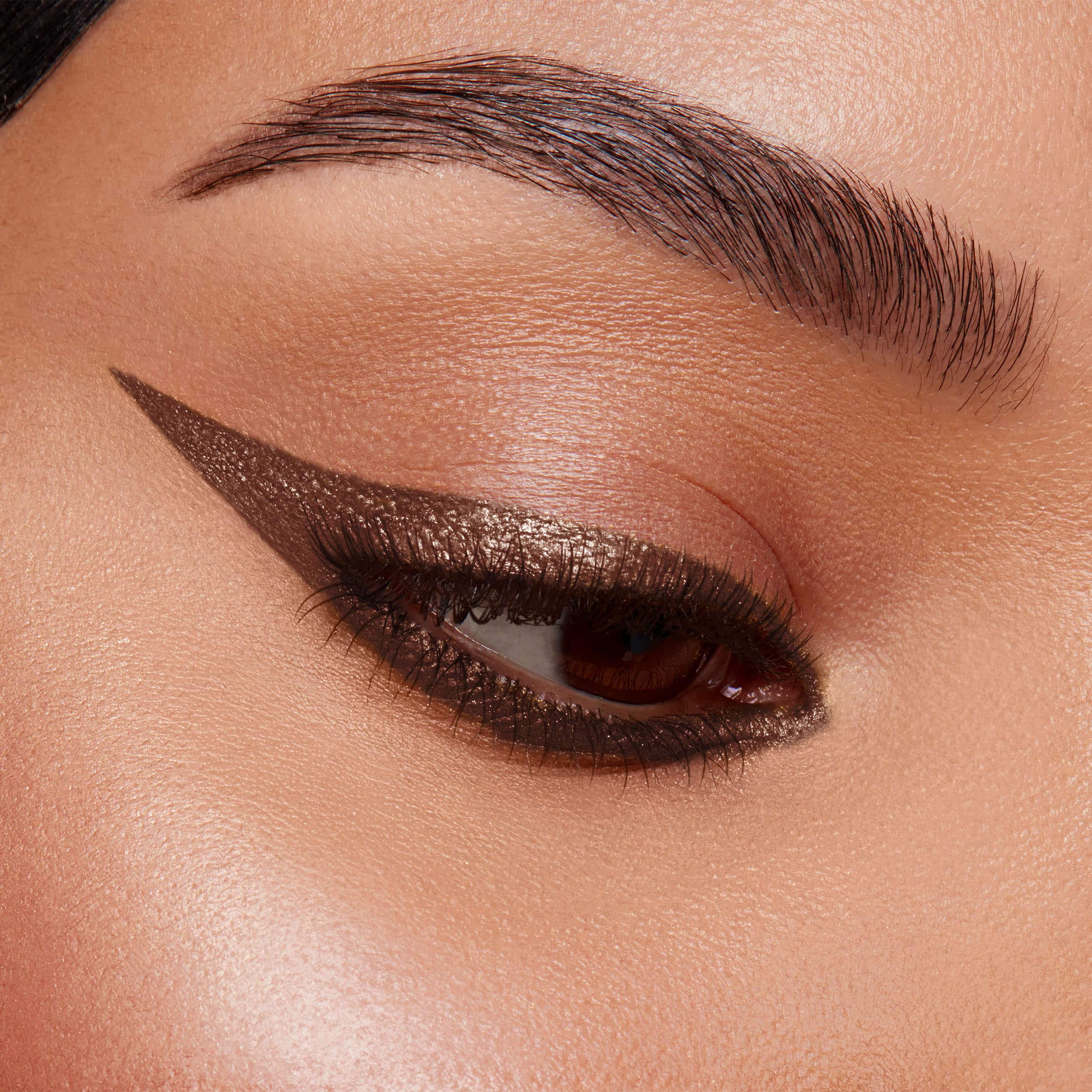Kylie Gel Eyeliner Pencil - Sneaker Türkiye