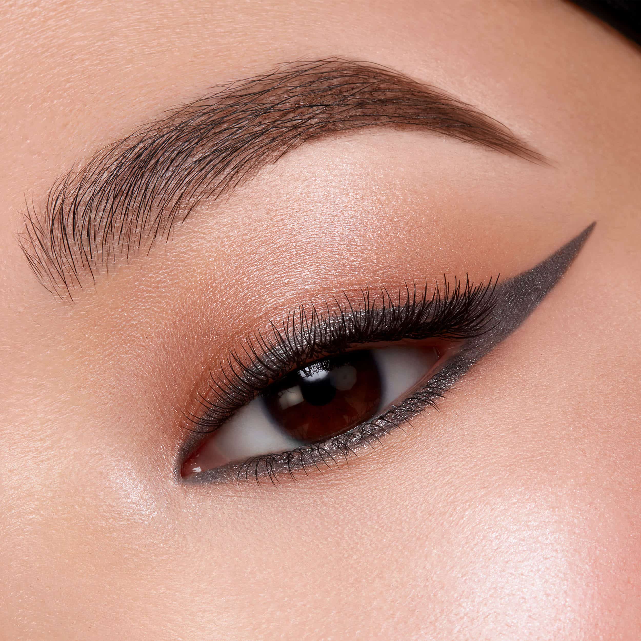 Kylie Gel Eyeliner Pencil - Sneaker Türkiye