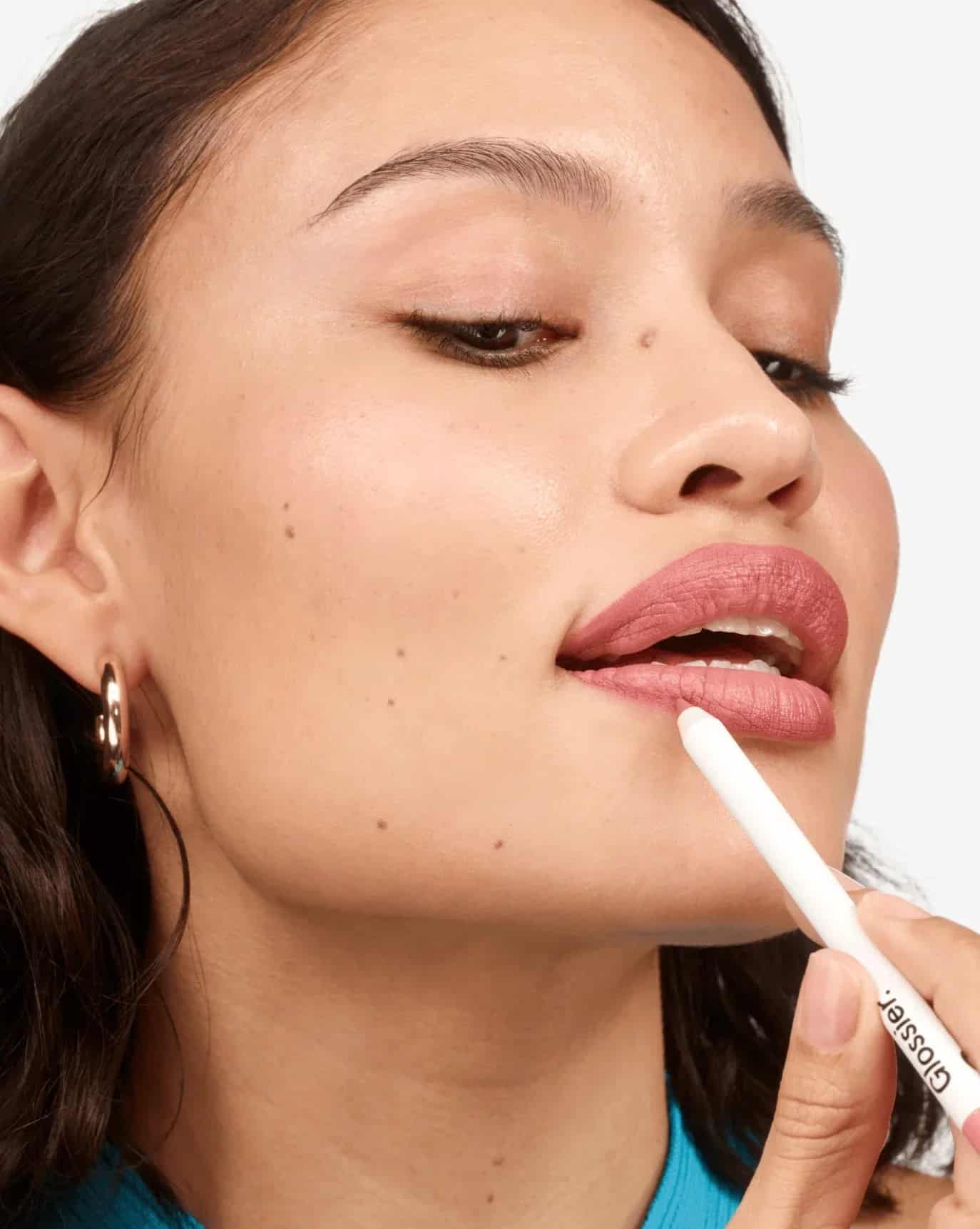 Glossier Lip Line – Dudak Kalemi - Sneaker Türkiye