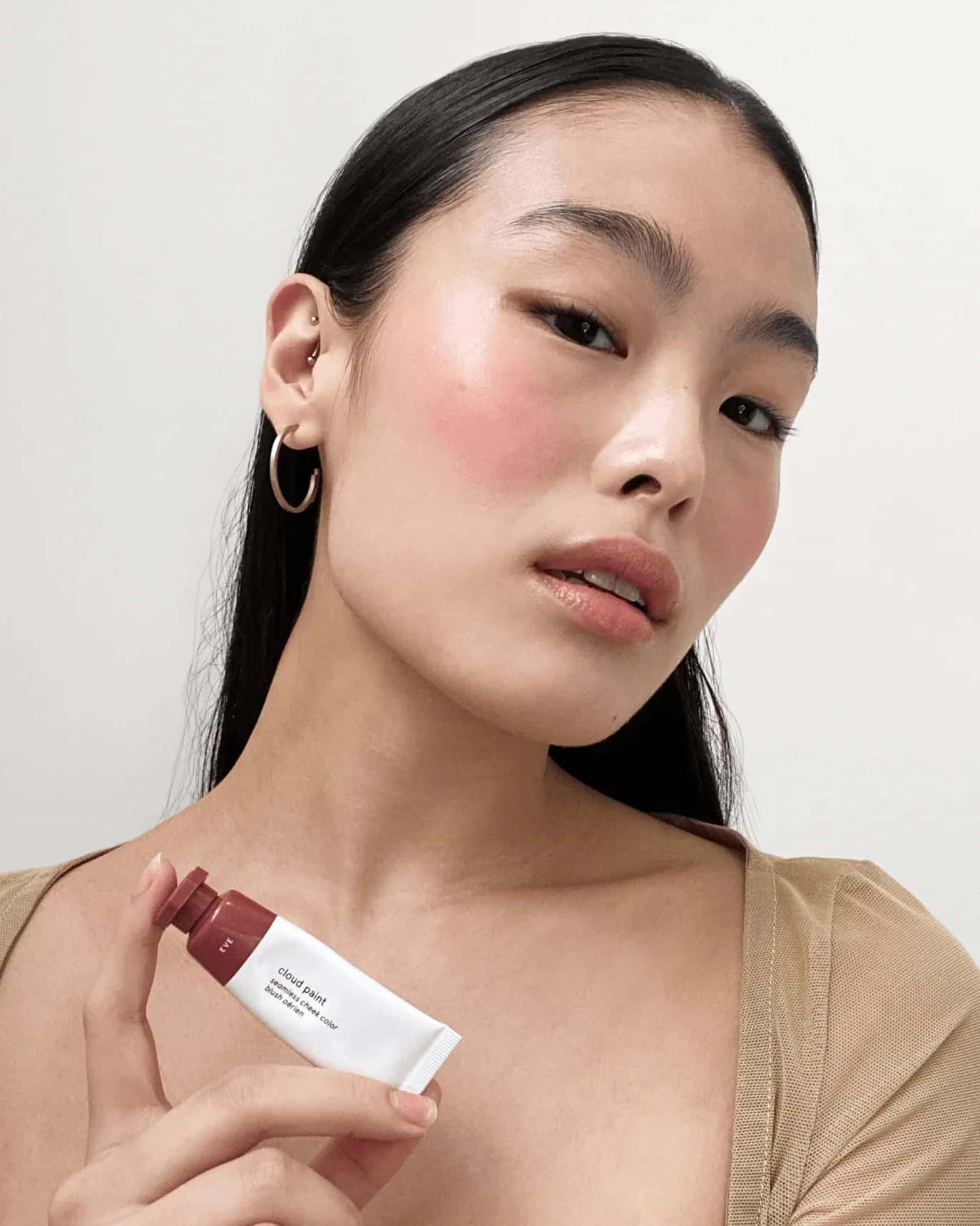 Glossier Cloud Paint – Bronzer - Sneaker Türkiye