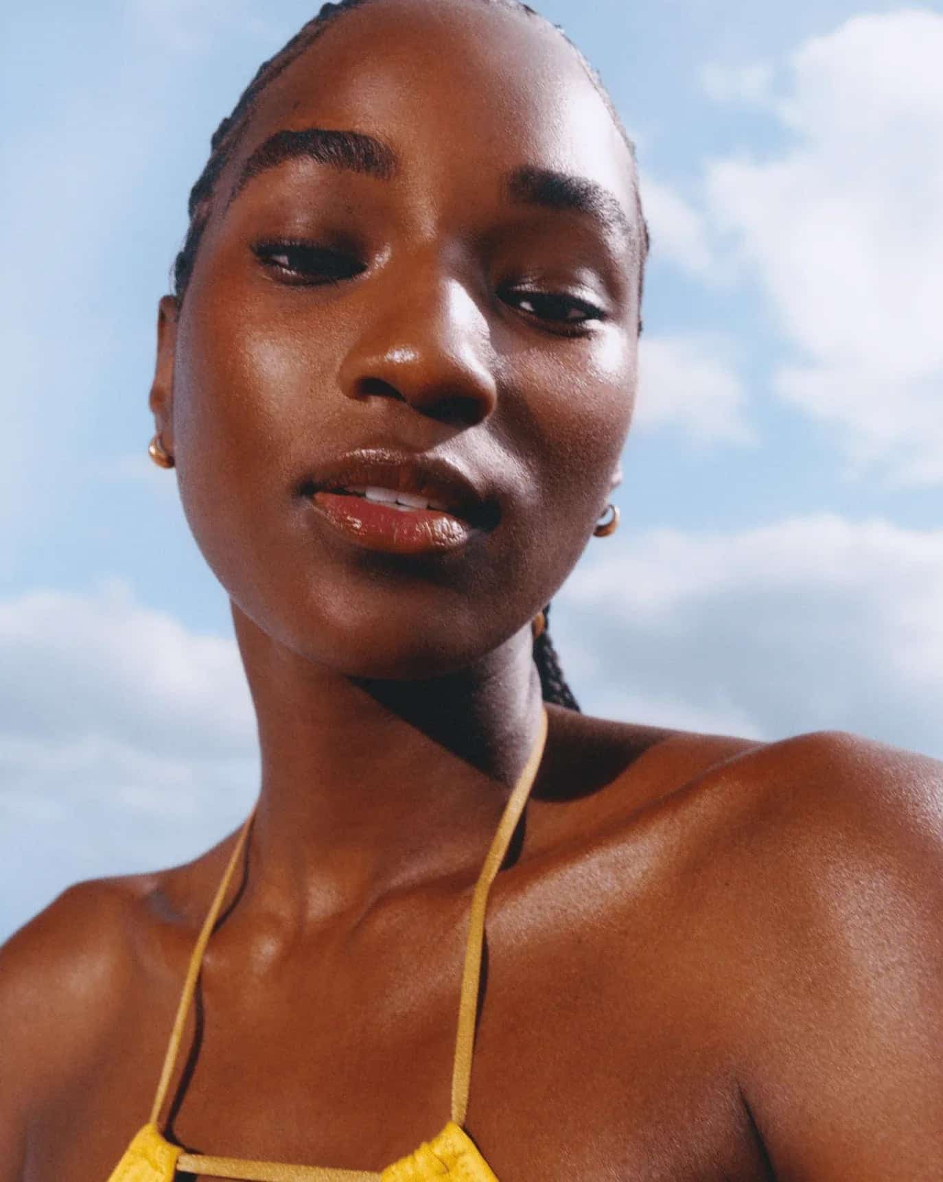 Glossier Cloud Paint – Bronzer - Sneaker Türkiye