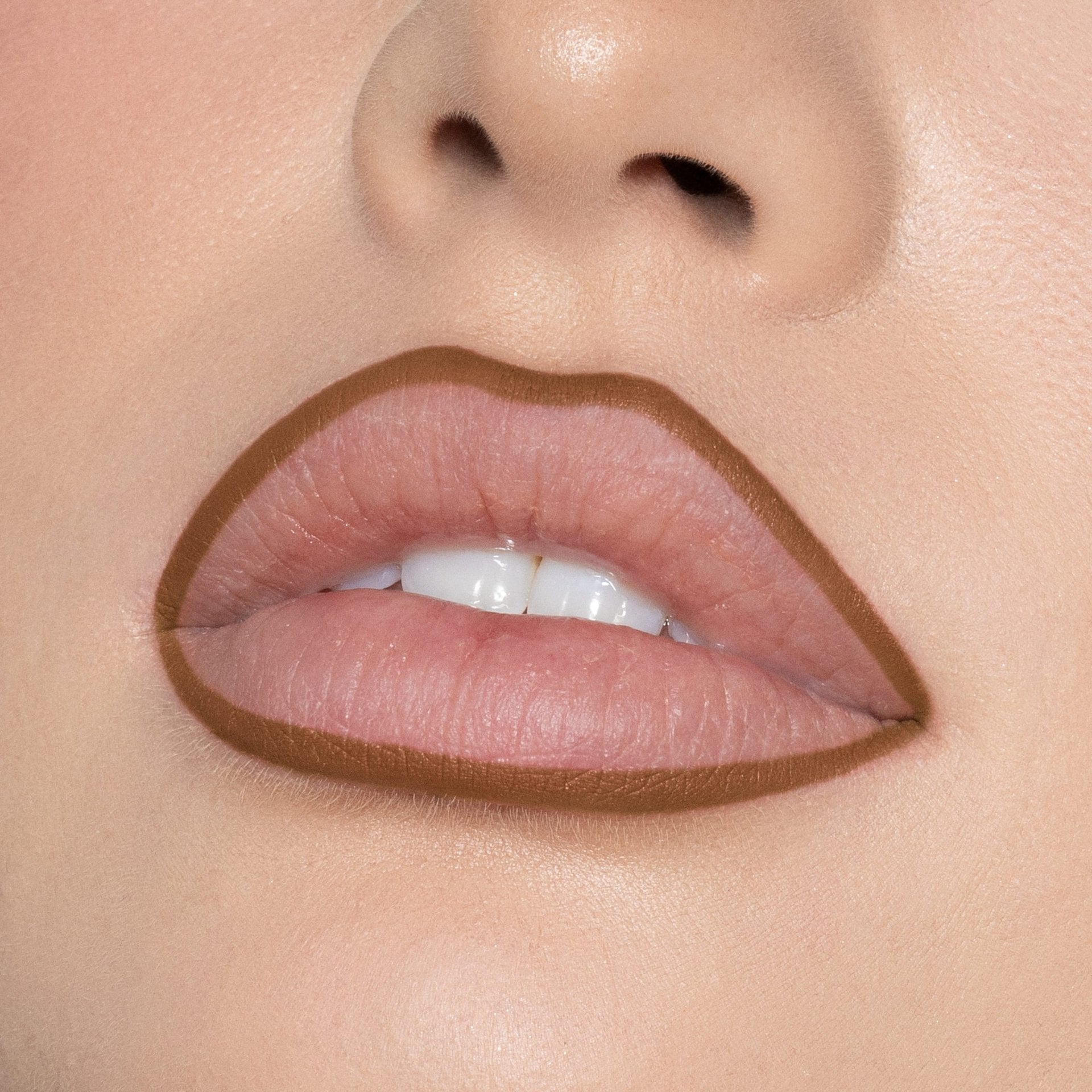 Kylie Lip Liner - Sneaker Türkiye