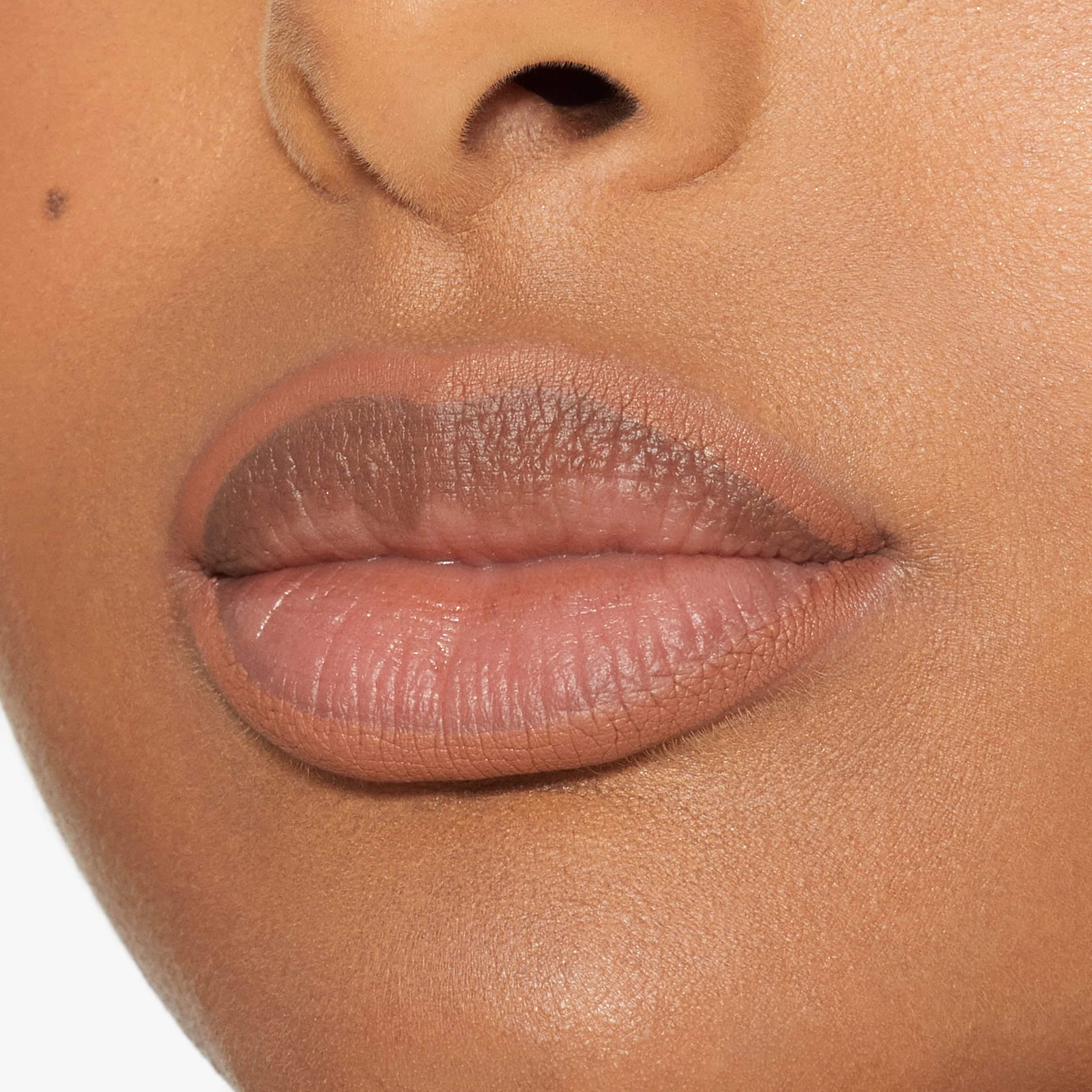 Kylie Lip Liner - Sneaker Türkiye