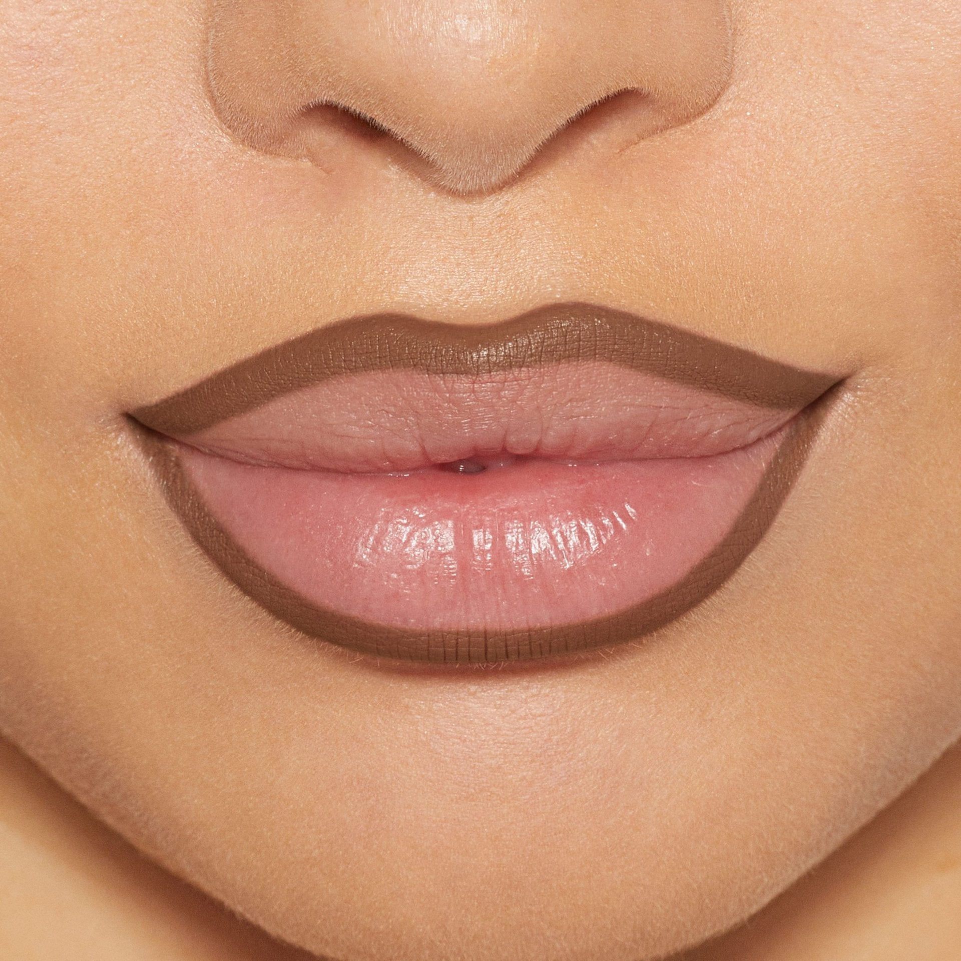 Kylie Lip Liner - Sneaker Türkiye