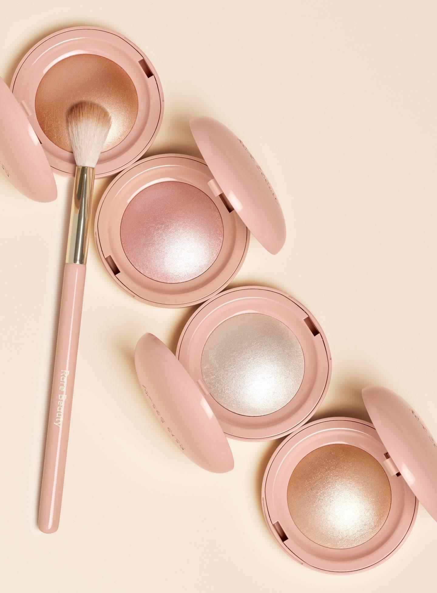 Rare Beauty Positive Light Silky Touch Precision – Aydınlatıcı Fırçası - Sneaker Türkiye