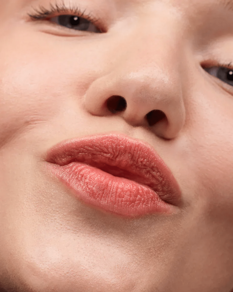 Glossier Balm Dotcom – Lip Balm - Sneaker Türkiye