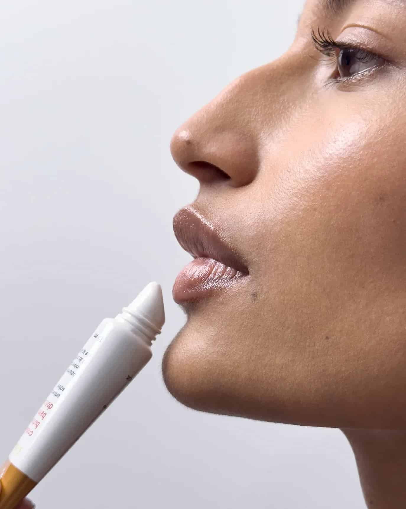 Glossier Balm Dotcom – Lip Balm - Sneaker Türkiye