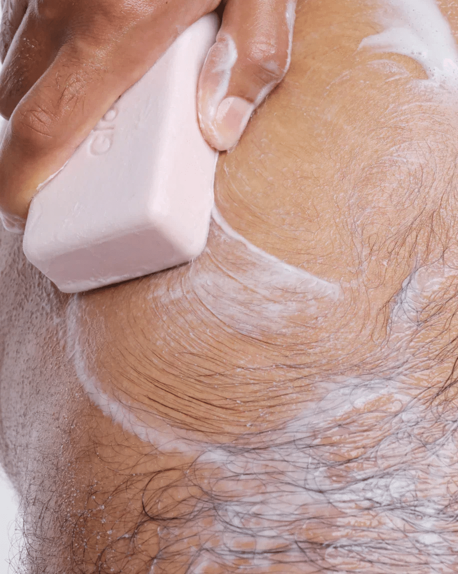 Glossier Body Hero Exfoliating Bar – Peeling Barı - Sneaker Türkiye