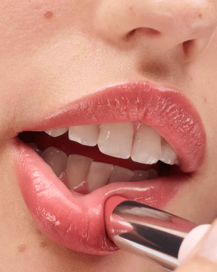 Glossier Ultralip – Lip Gloss - Sneaker Türkiye