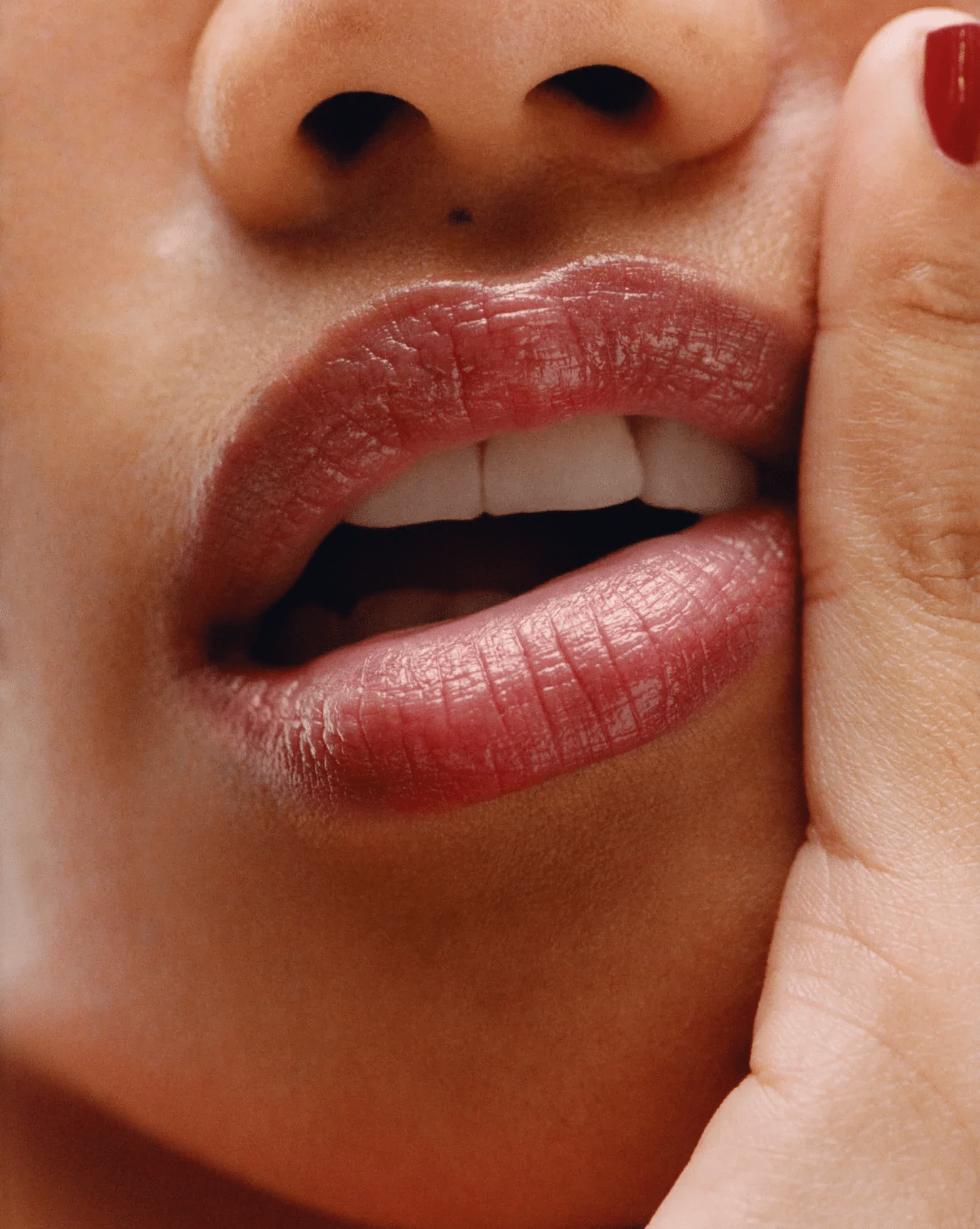Glossier Ultralip – Lip Gloss - Sneaker Türkiye